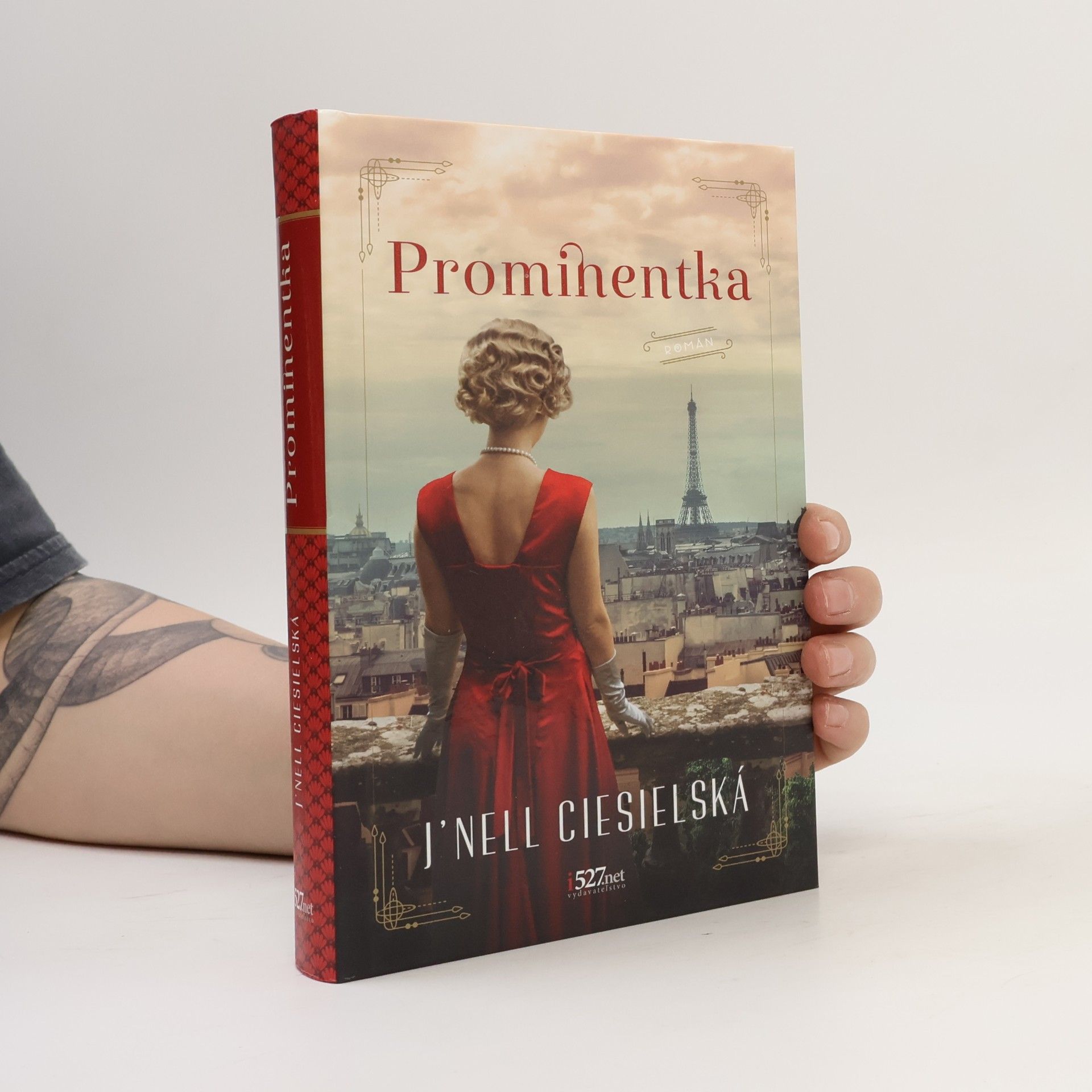 J. nell Ciesielská Prominentka