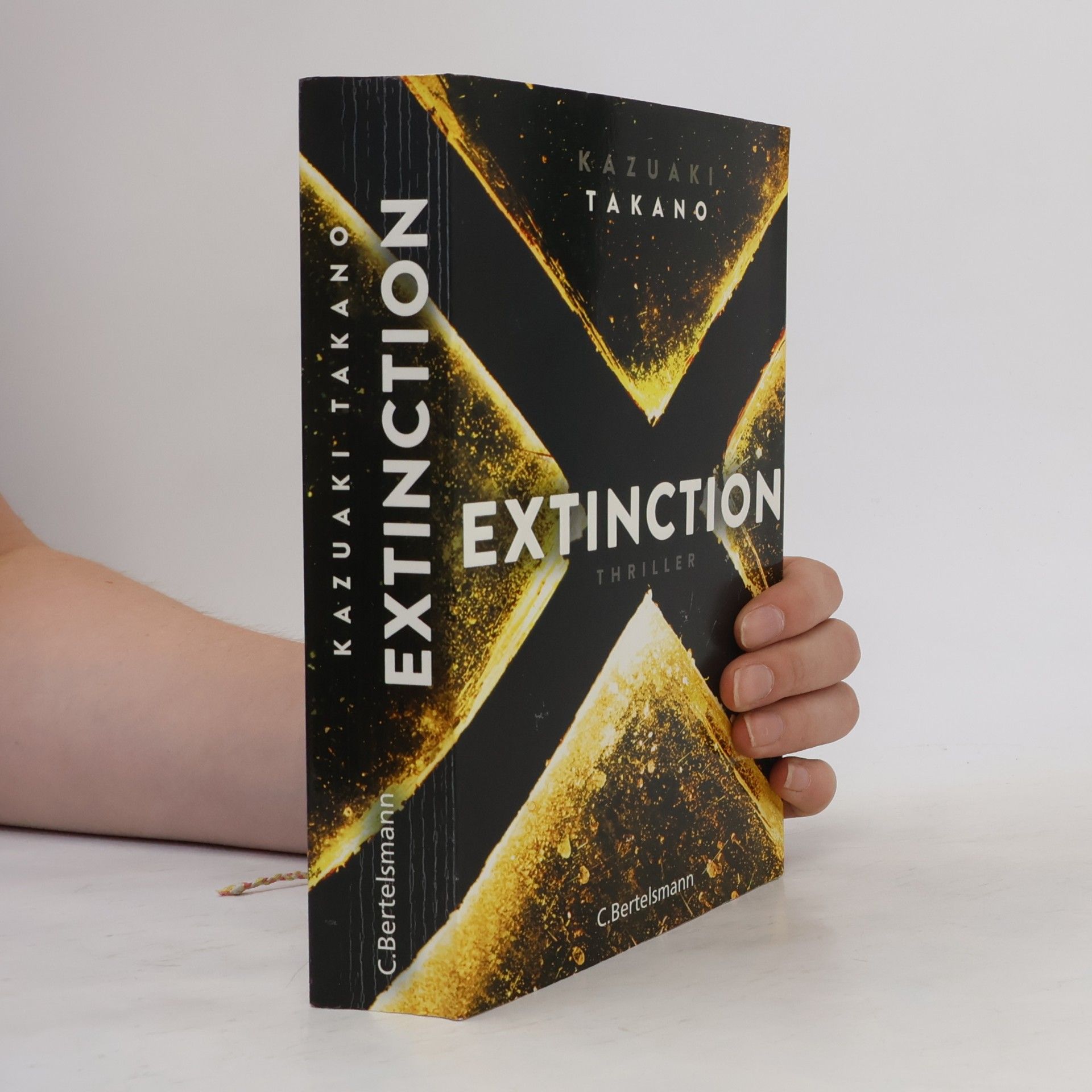 Kazuaki Takano Extinction