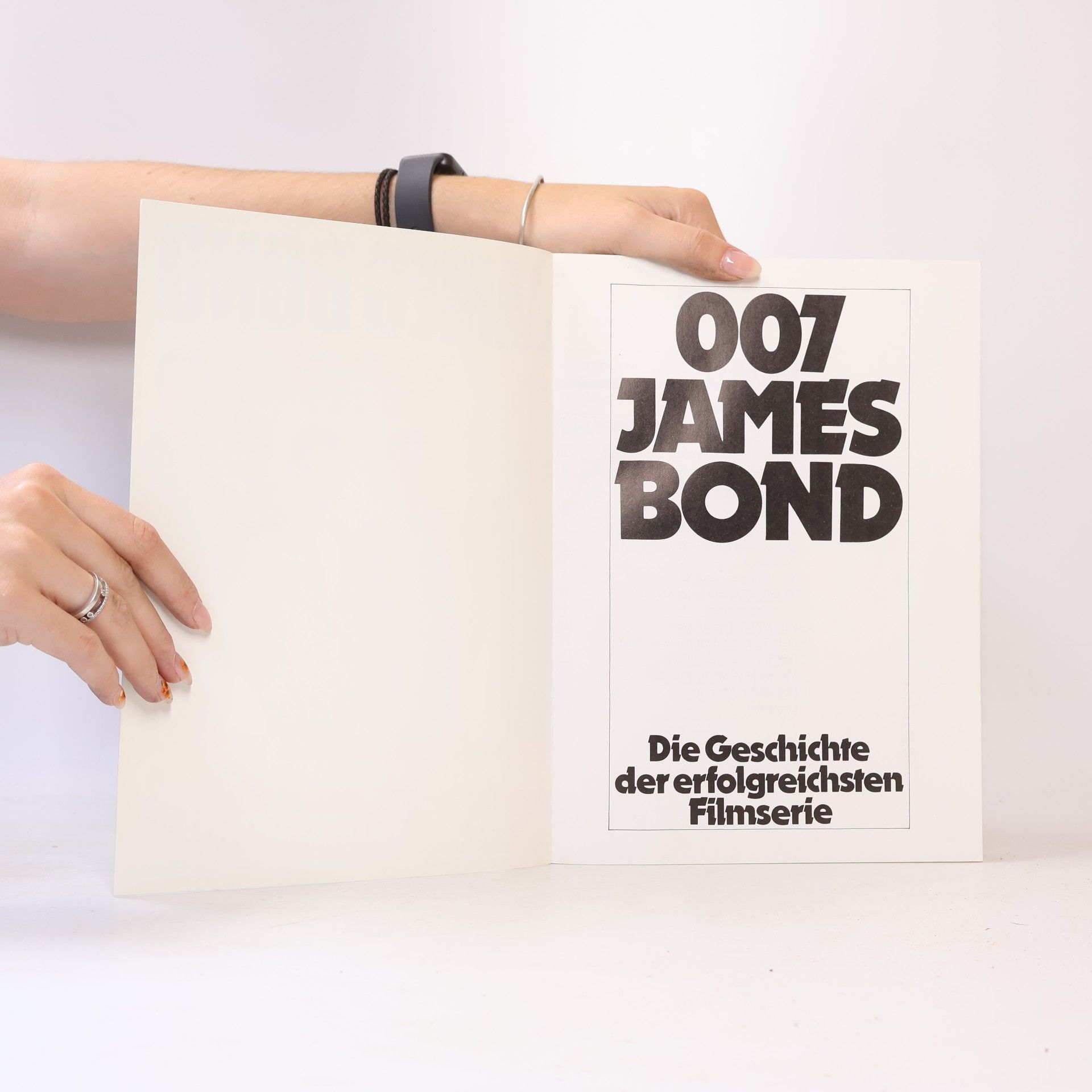 Autorenkollektiv 007-James Bond. Die Hintergrund-Story zu 25 Jahre Bond