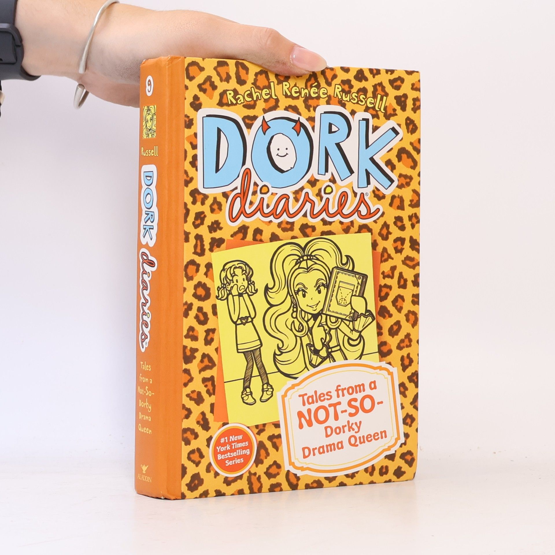 Rachel Renée Russellová Dork Diaries 9. Tales from a Not-so-Dorky Drama Queen