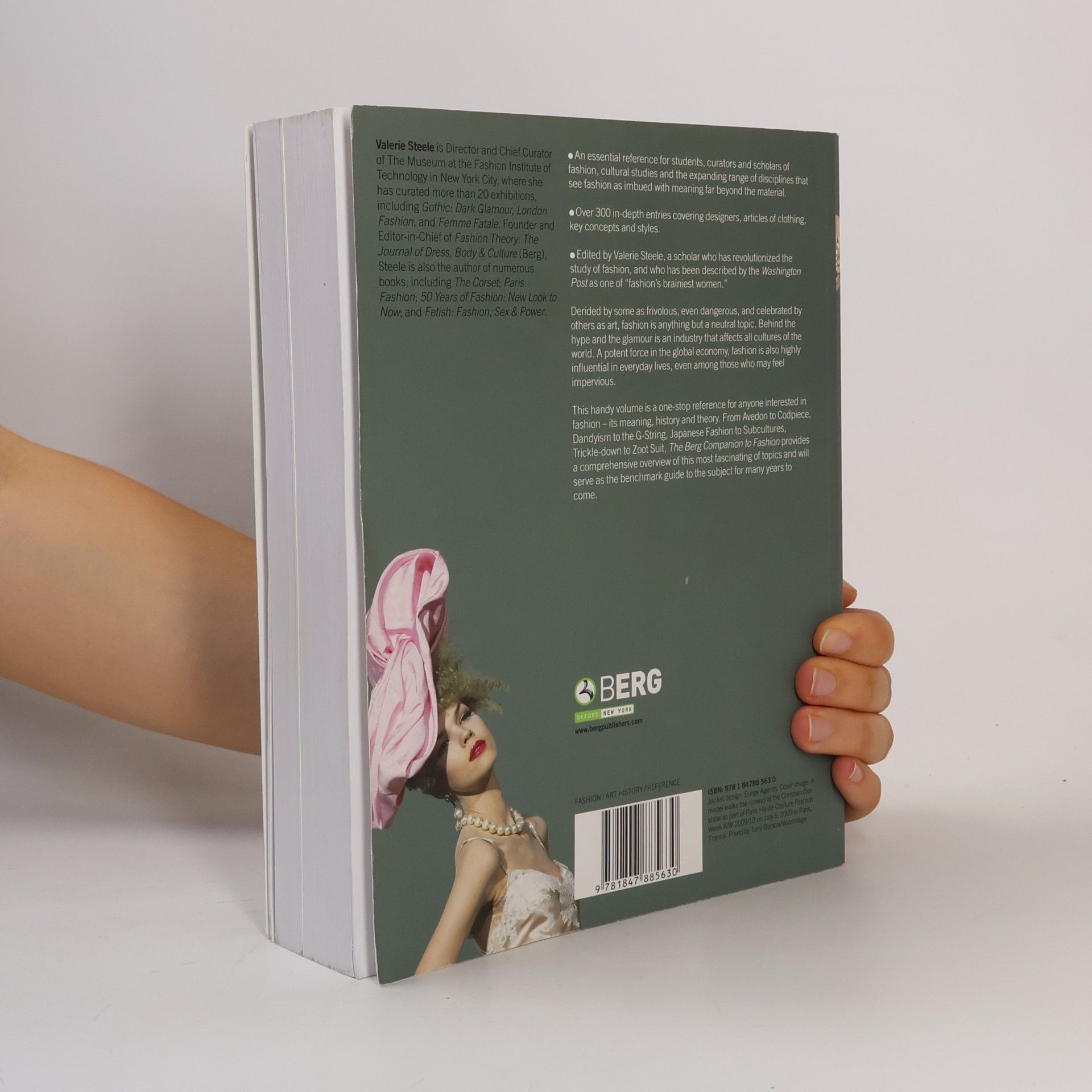 Valerie Steele The Berg Companion to Fashion