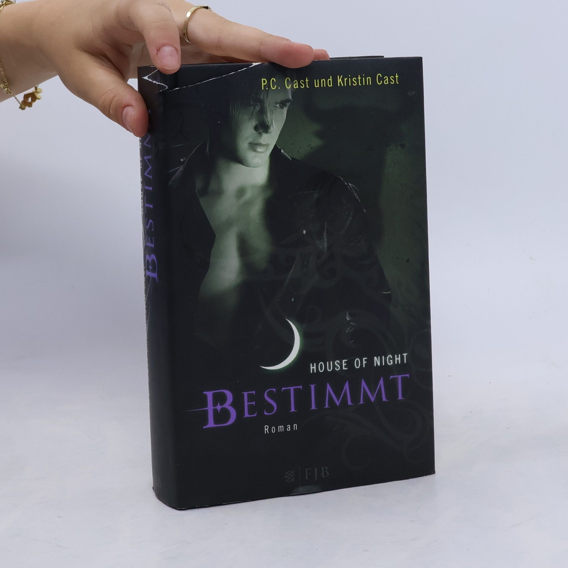 Phyllis Christine Cast House of Night. Bestimmt