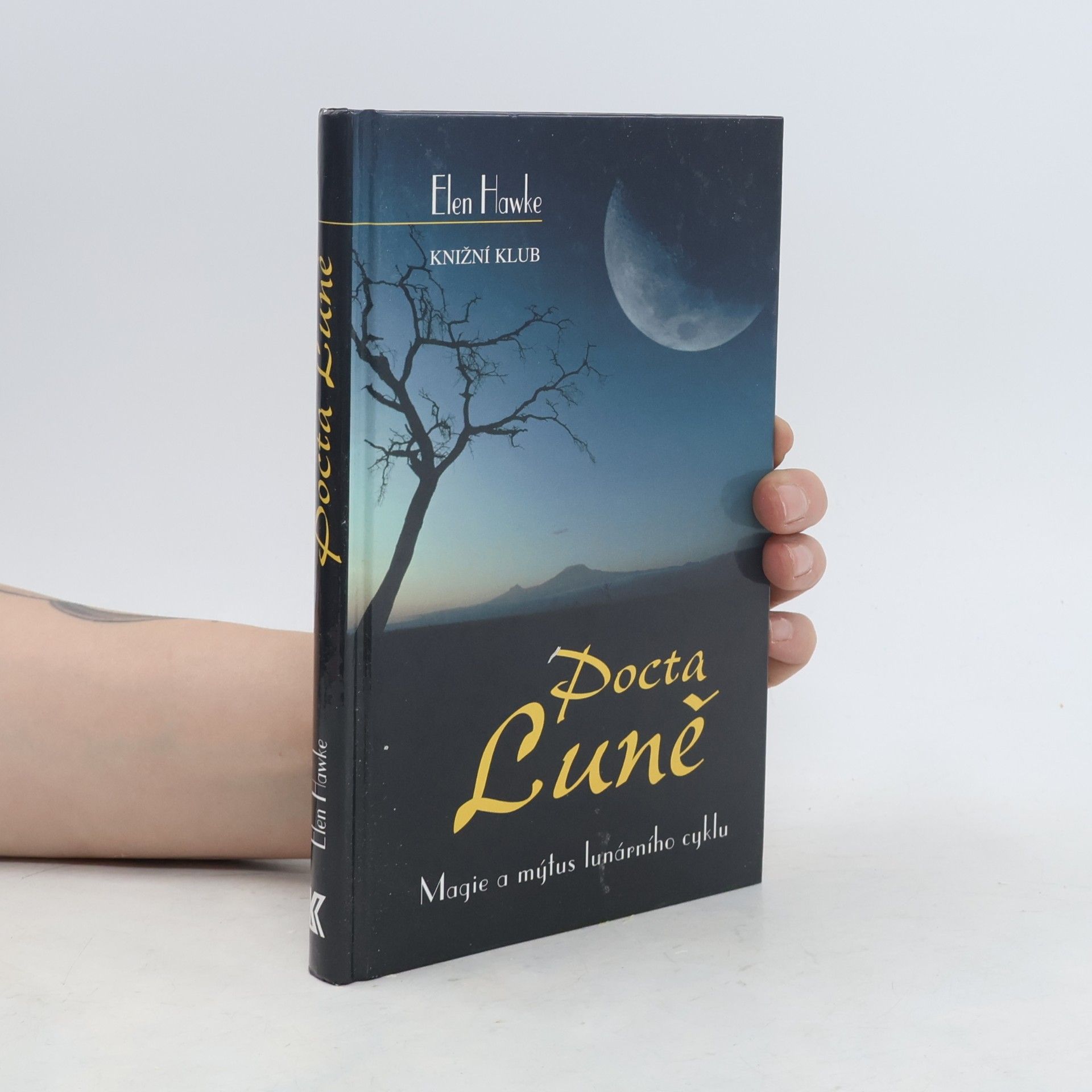 Elen Hawke Pocta Luně