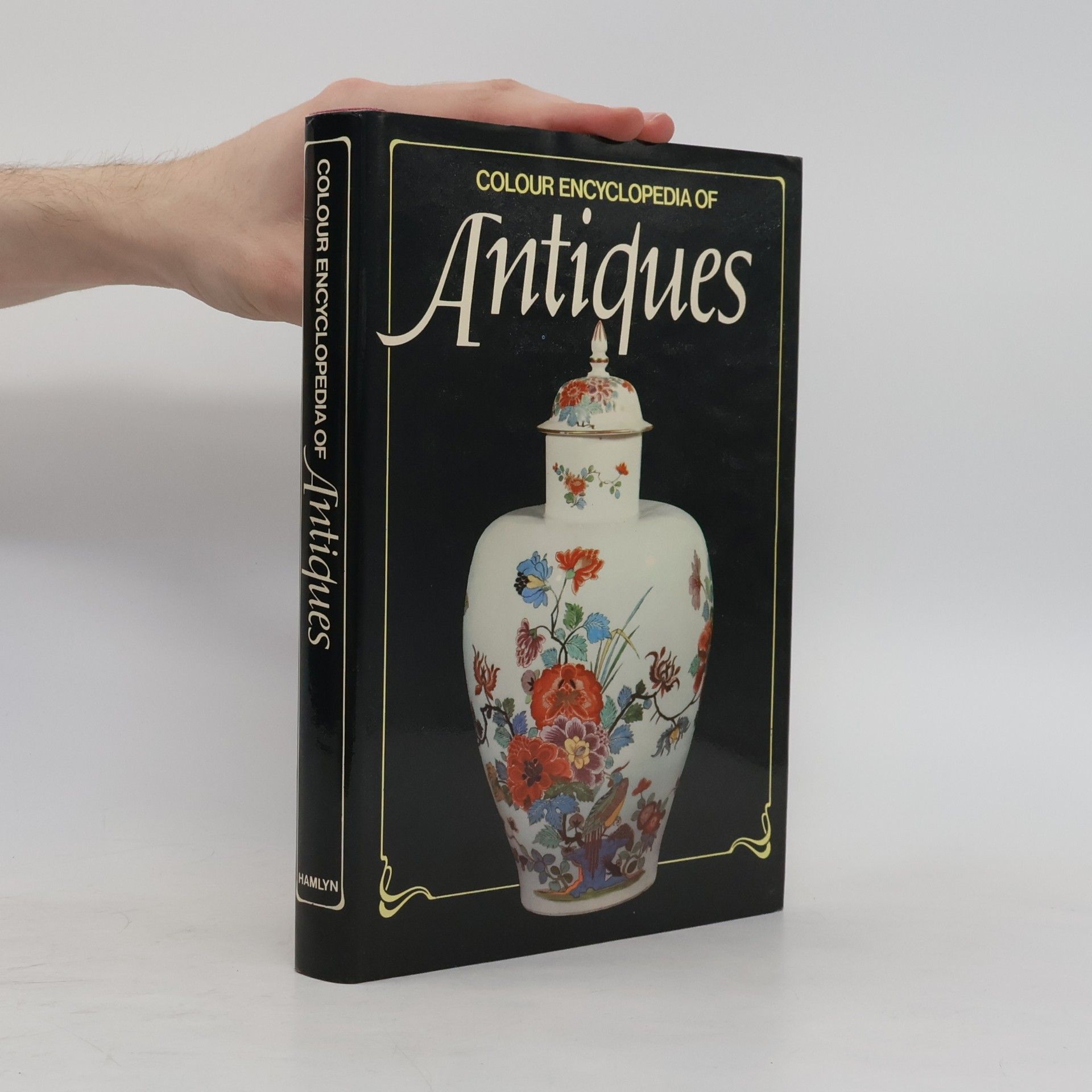 Autorenkollektiv Colour encyclopedia of antiques