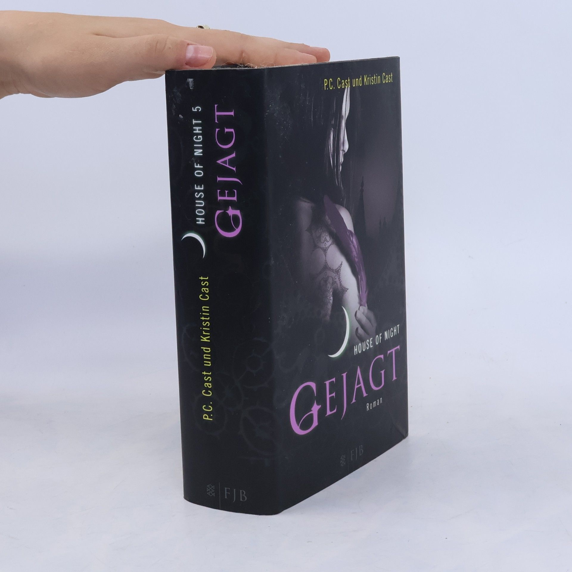 Phyllis Christine Cast House of Night 5. Gejagt