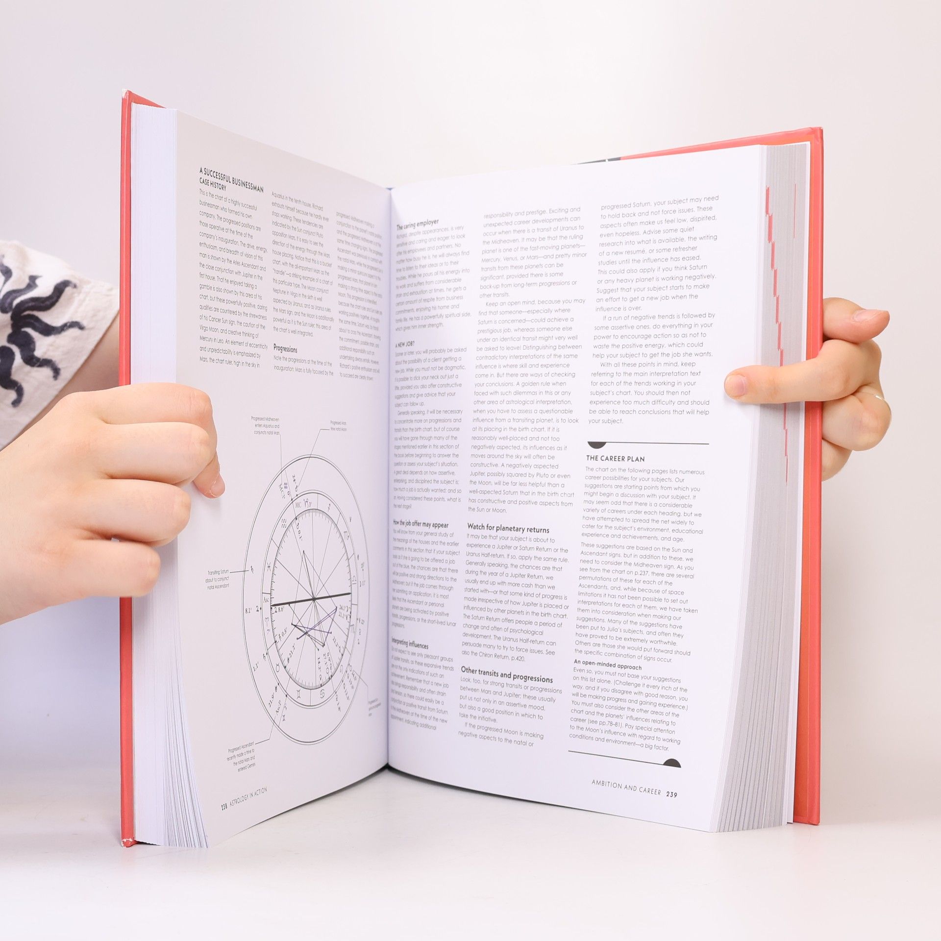 Julia Parker Parkers' Astrology: The Definitive Guide to Using Astrology in Every Aspect of Your Life