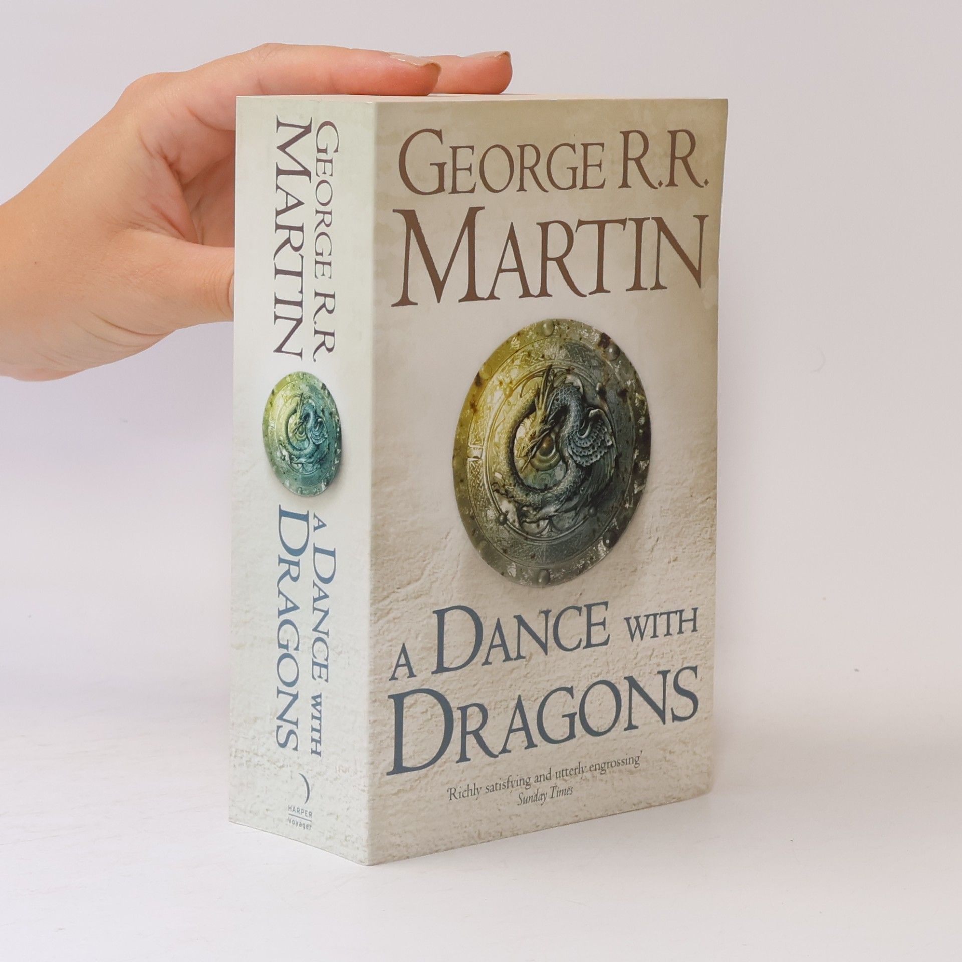 George R. R. Martin A dance with dragons