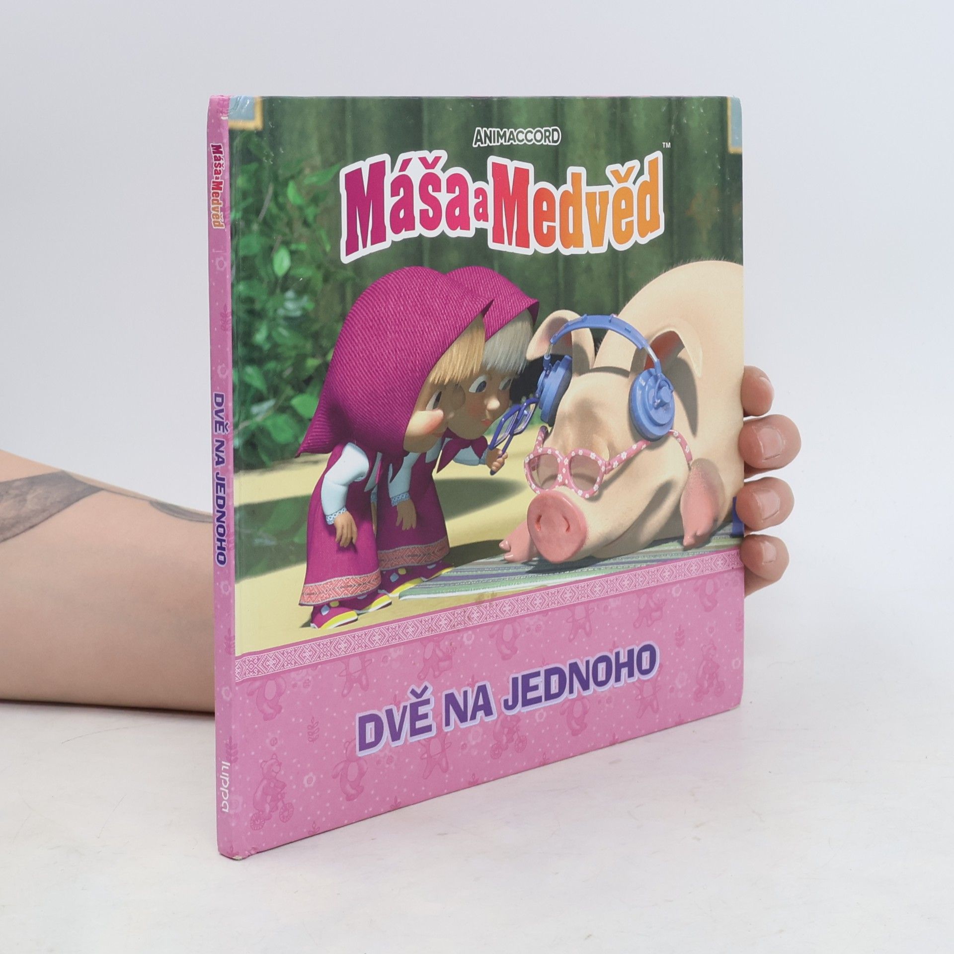 Autorenkollektiv Máša a Medvěd. Dvě na jednoho