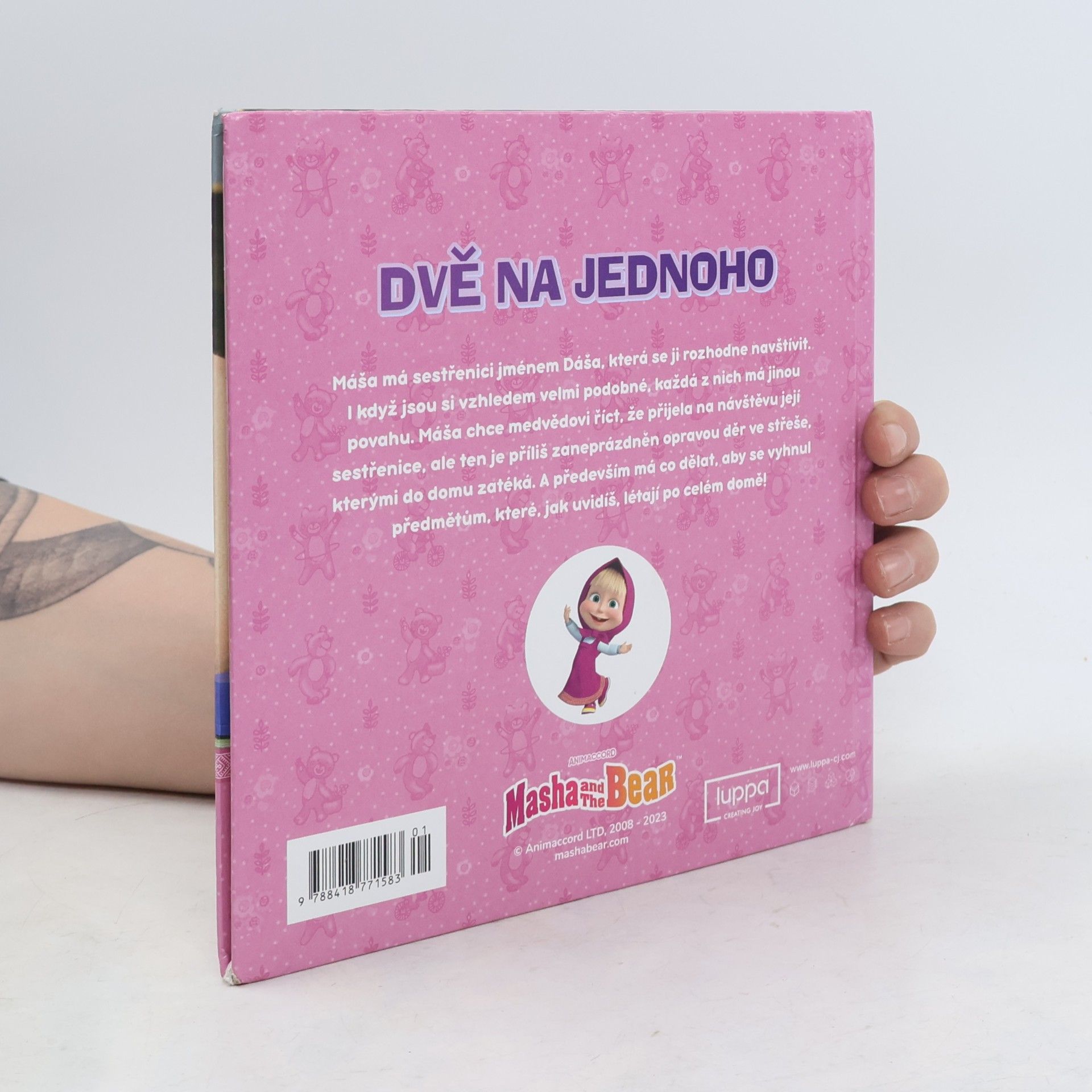 Kolektiv autorů Máša a Medvěd. Dvě na jednoho
