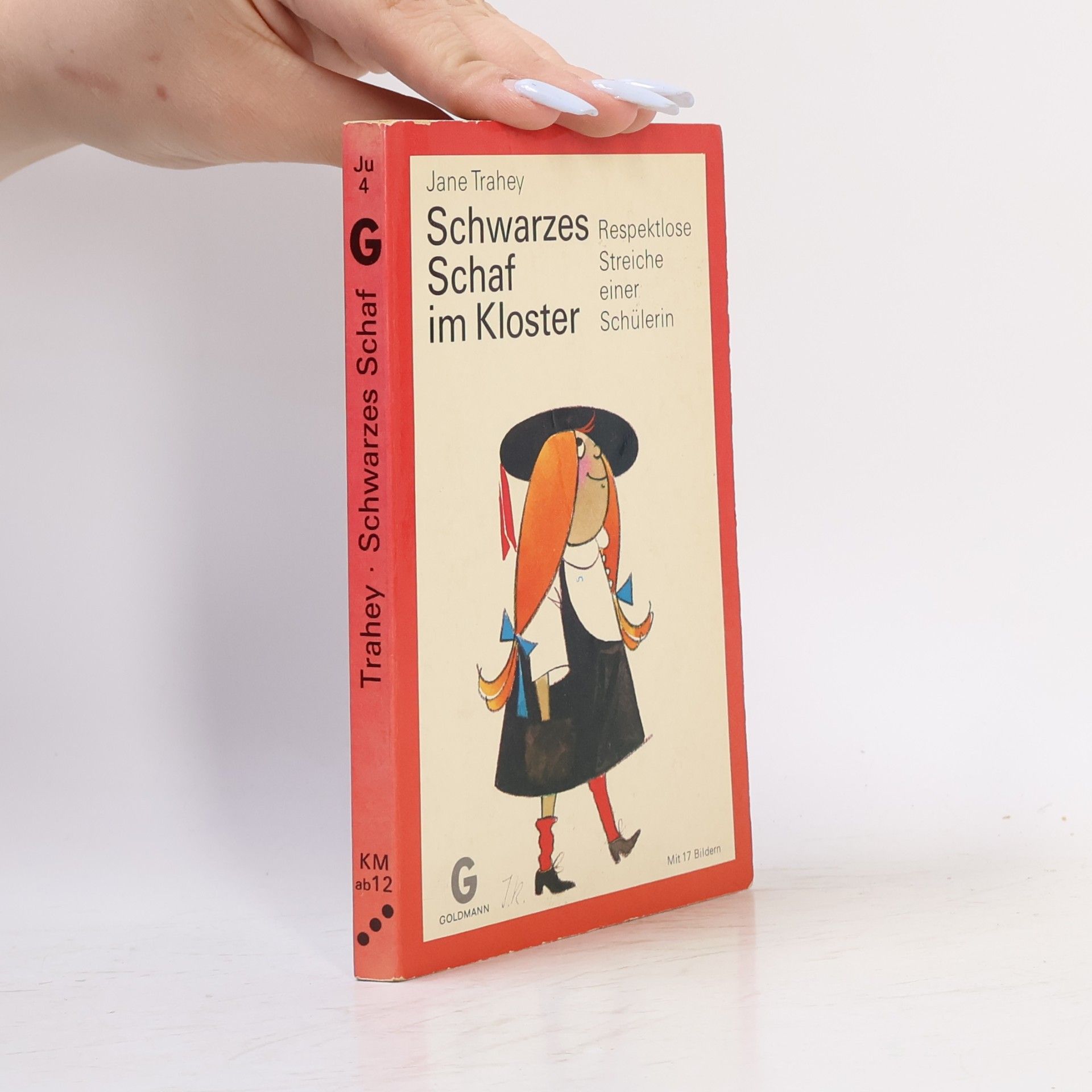 Jane Trahey Schwarzes Schaf im Kloser