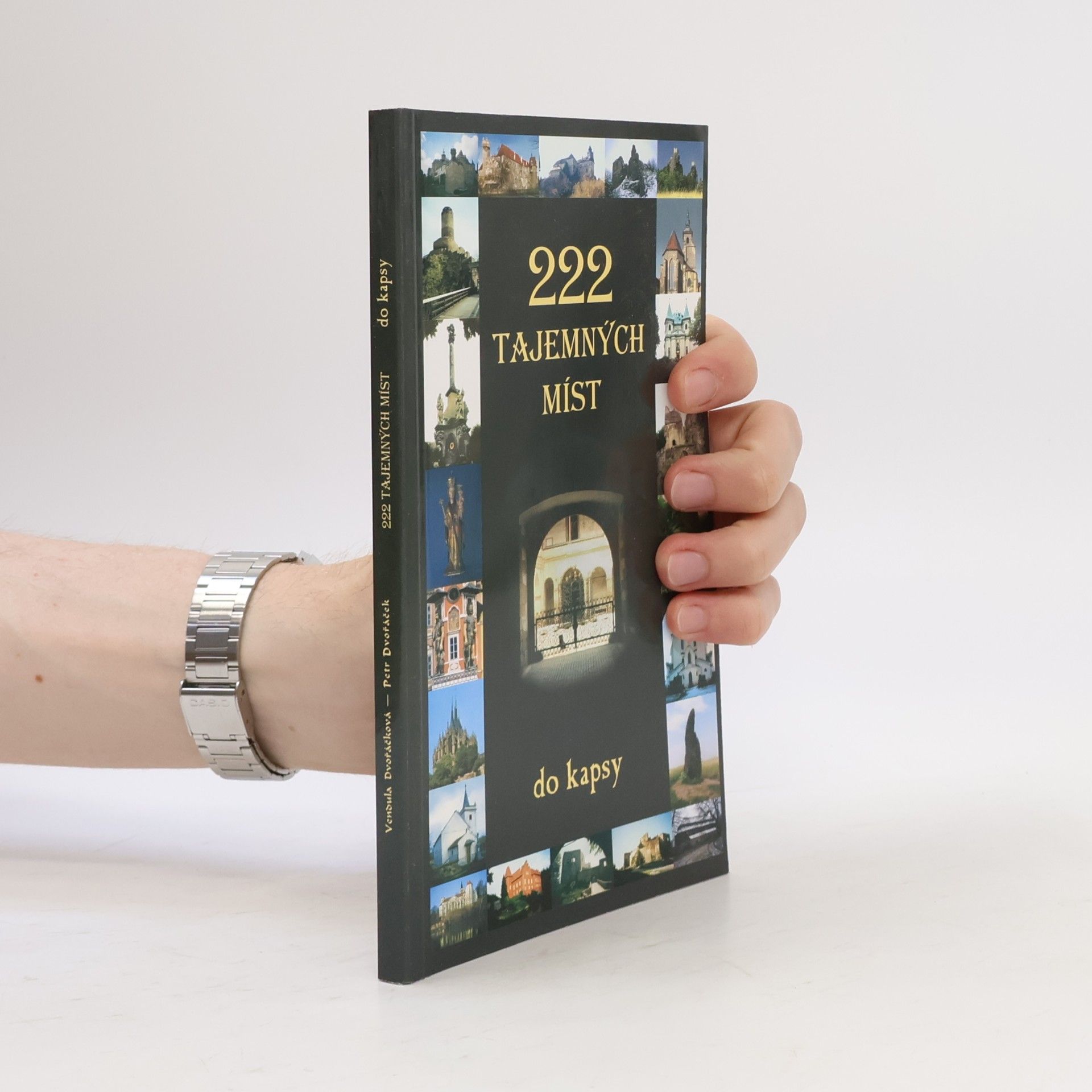 Vendula Dvořáčková 222 tajemných míst do kapsy