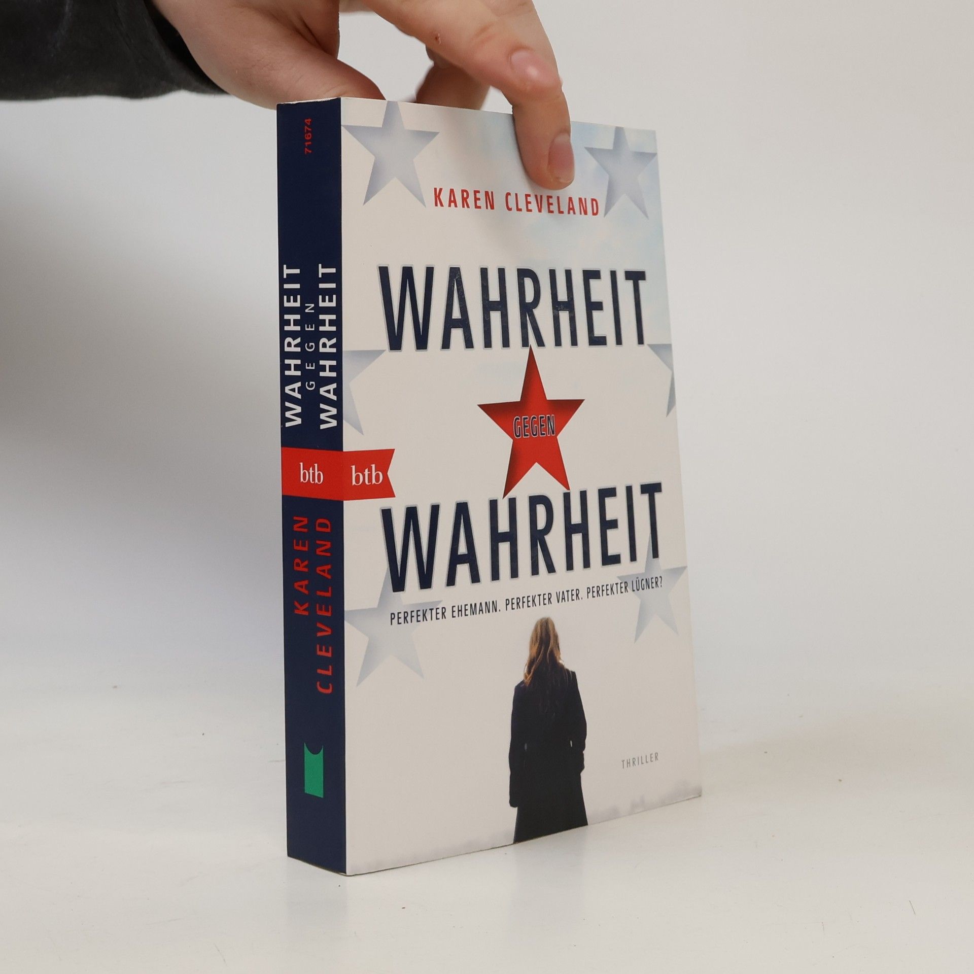 Karen Cleveland Wahrheit gegen Wahrheit