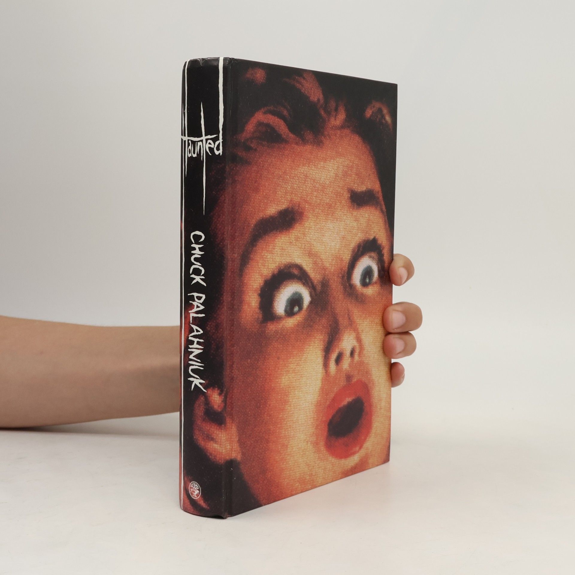Chuck Palahniuk Haunted