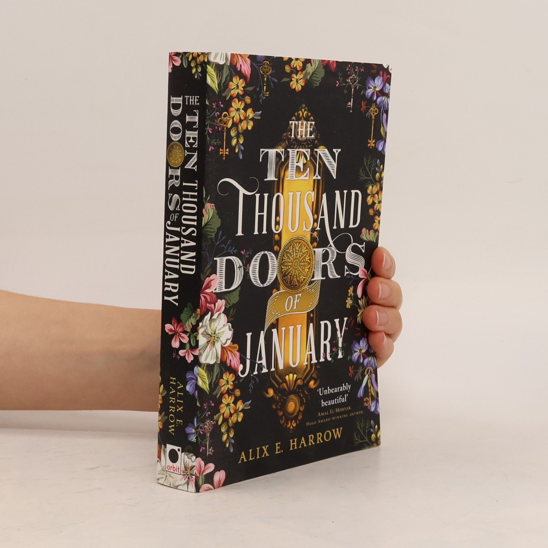 Alix E. Harrow The Ten Thousand Doors of January