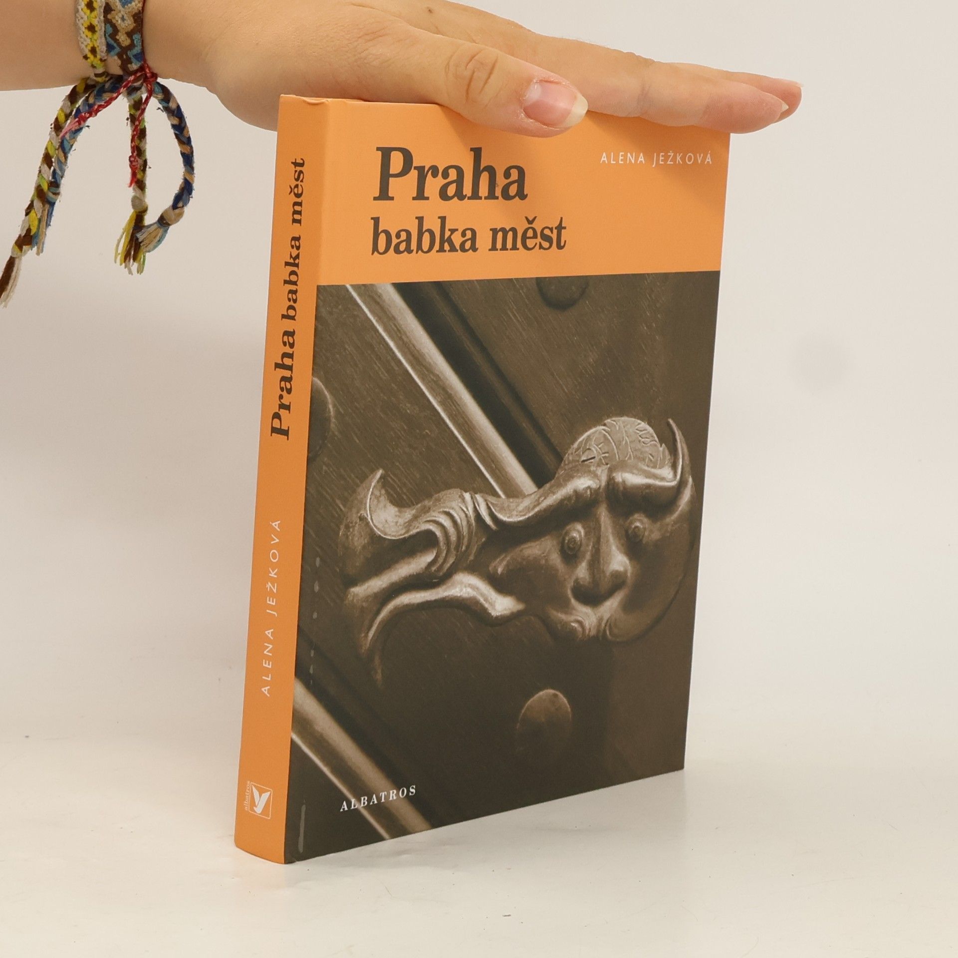 Alena Ježková Praha babka měst