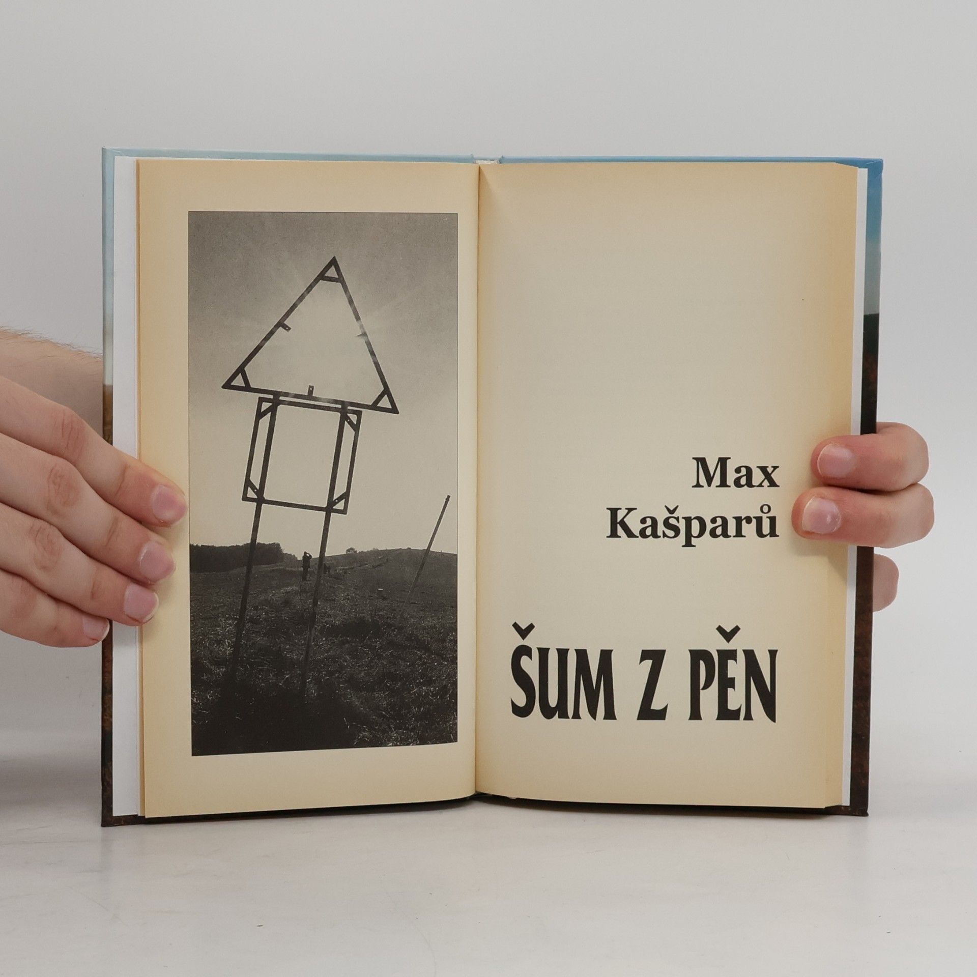 Jaroslav Maxmilián Kašparů Šum z pěn