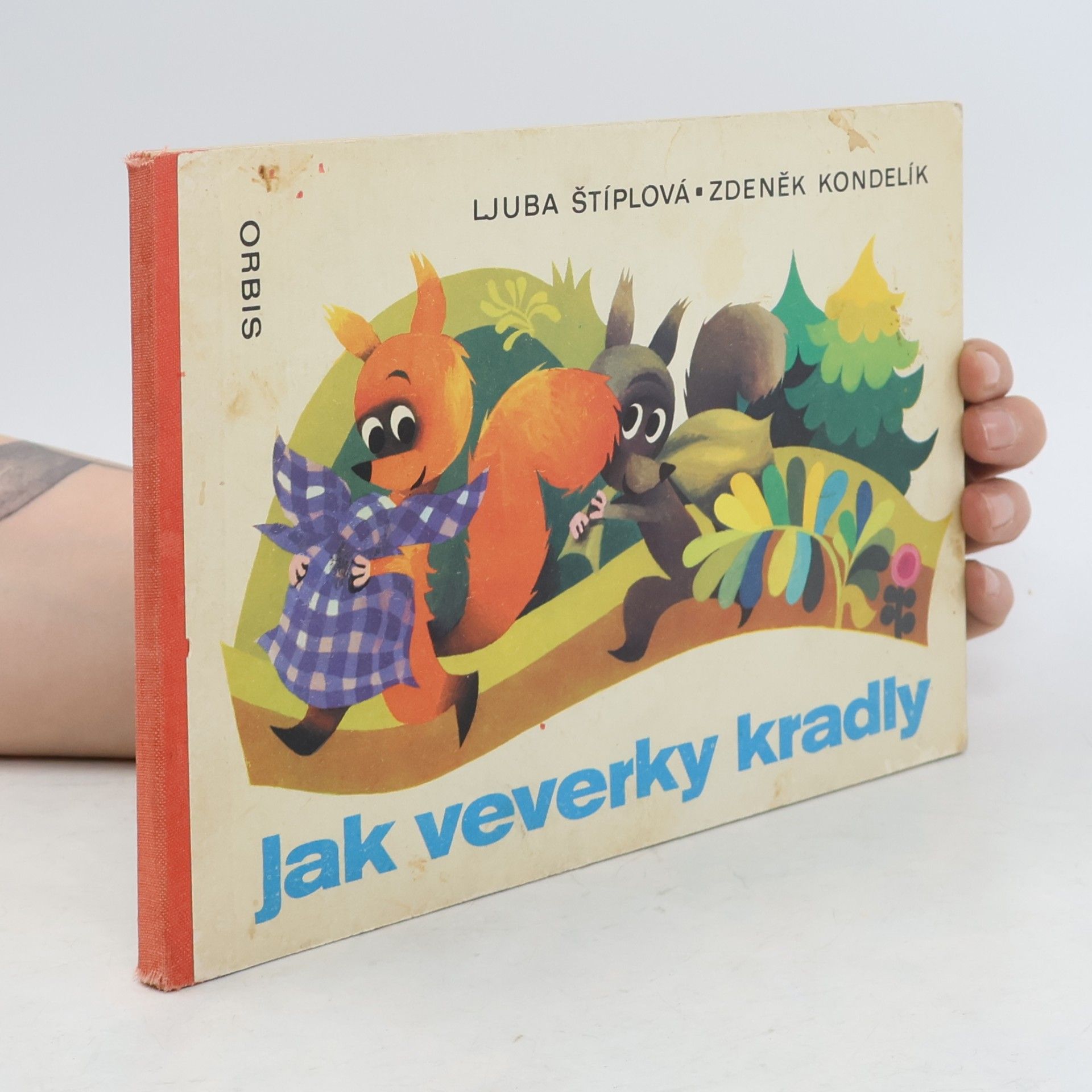 Ljuba Štíplová Jak veverky kradly