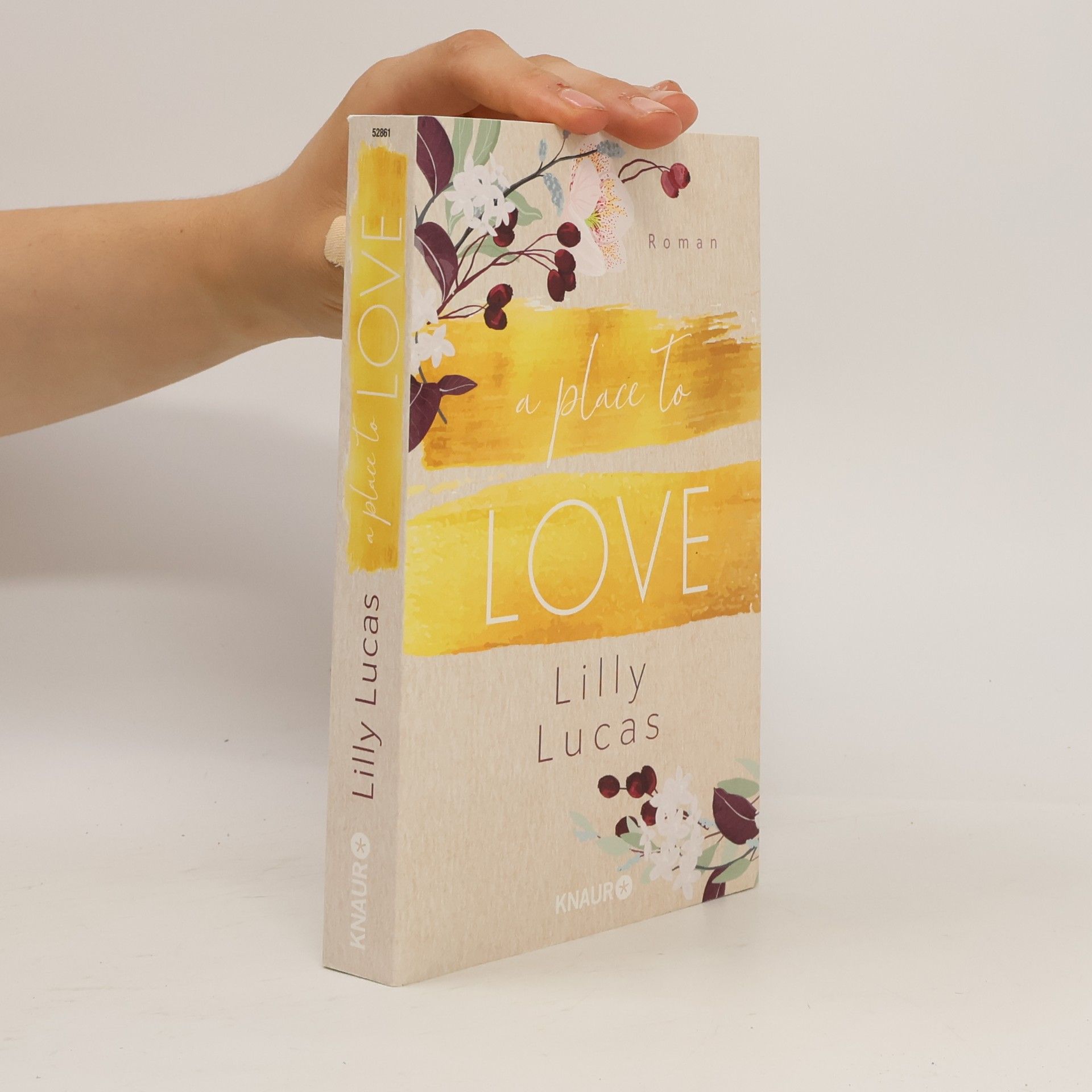 Lilly Lucas A place to love