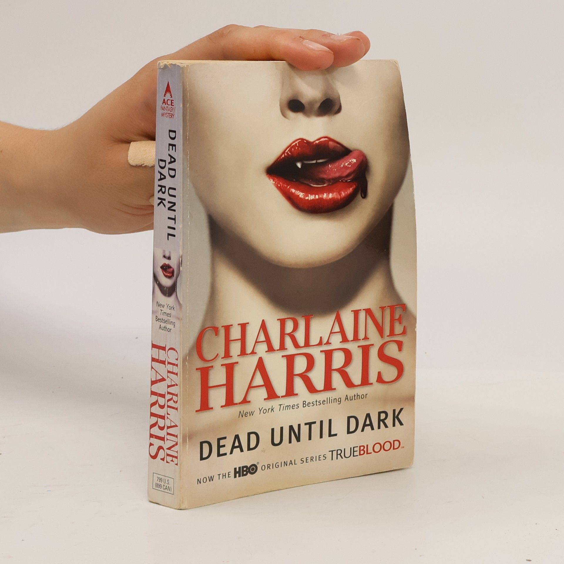 Charlaine Harris Dead Until Dark