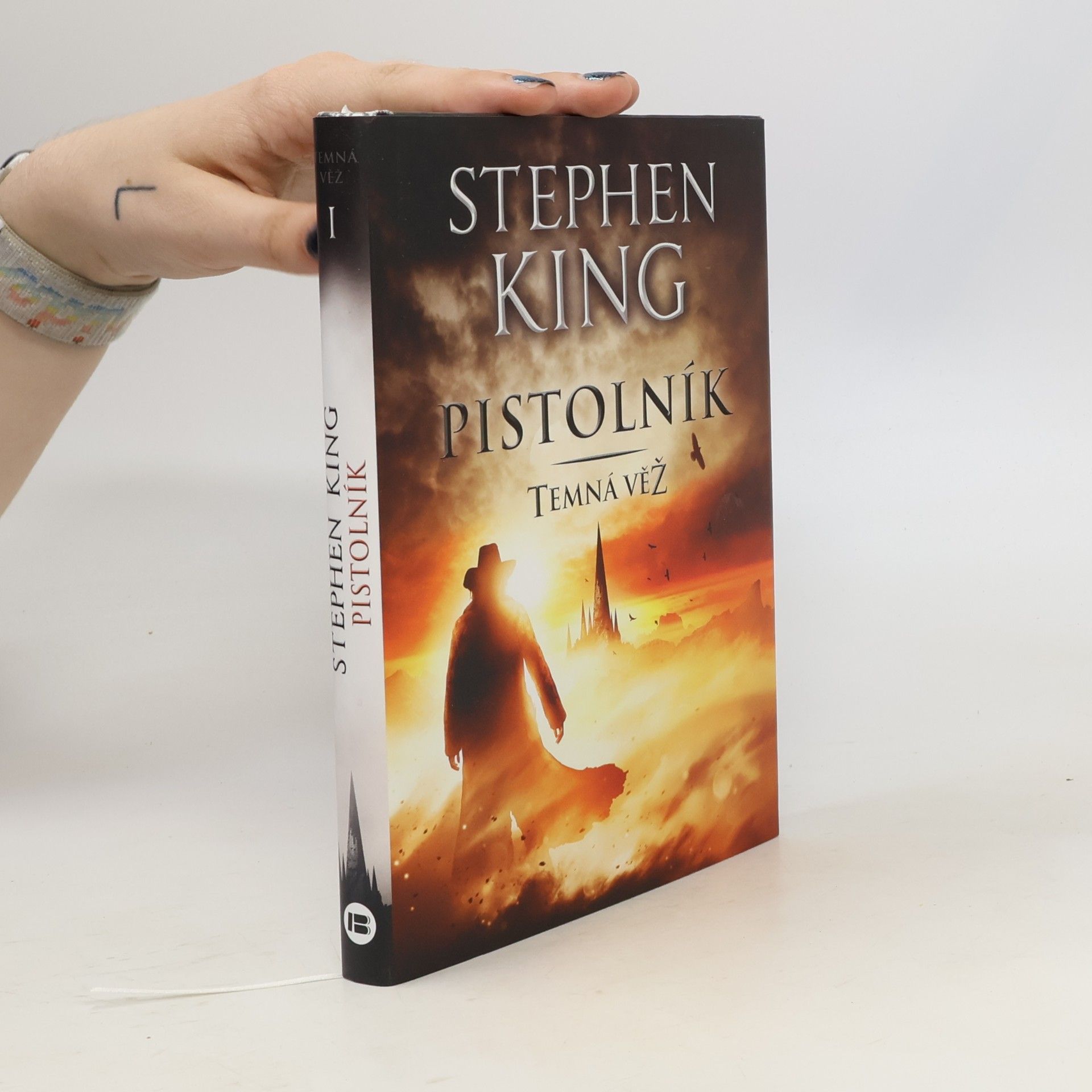 Stephen King Temná věž. Pistolník
