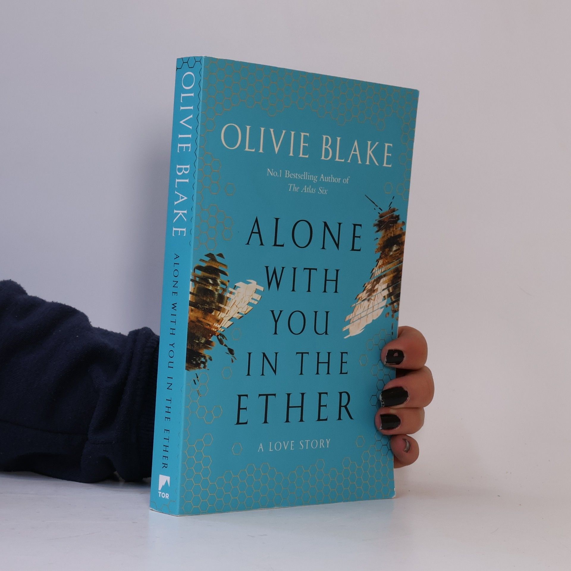 Olivie Blake Alone With You in the Ether. A Love Story
