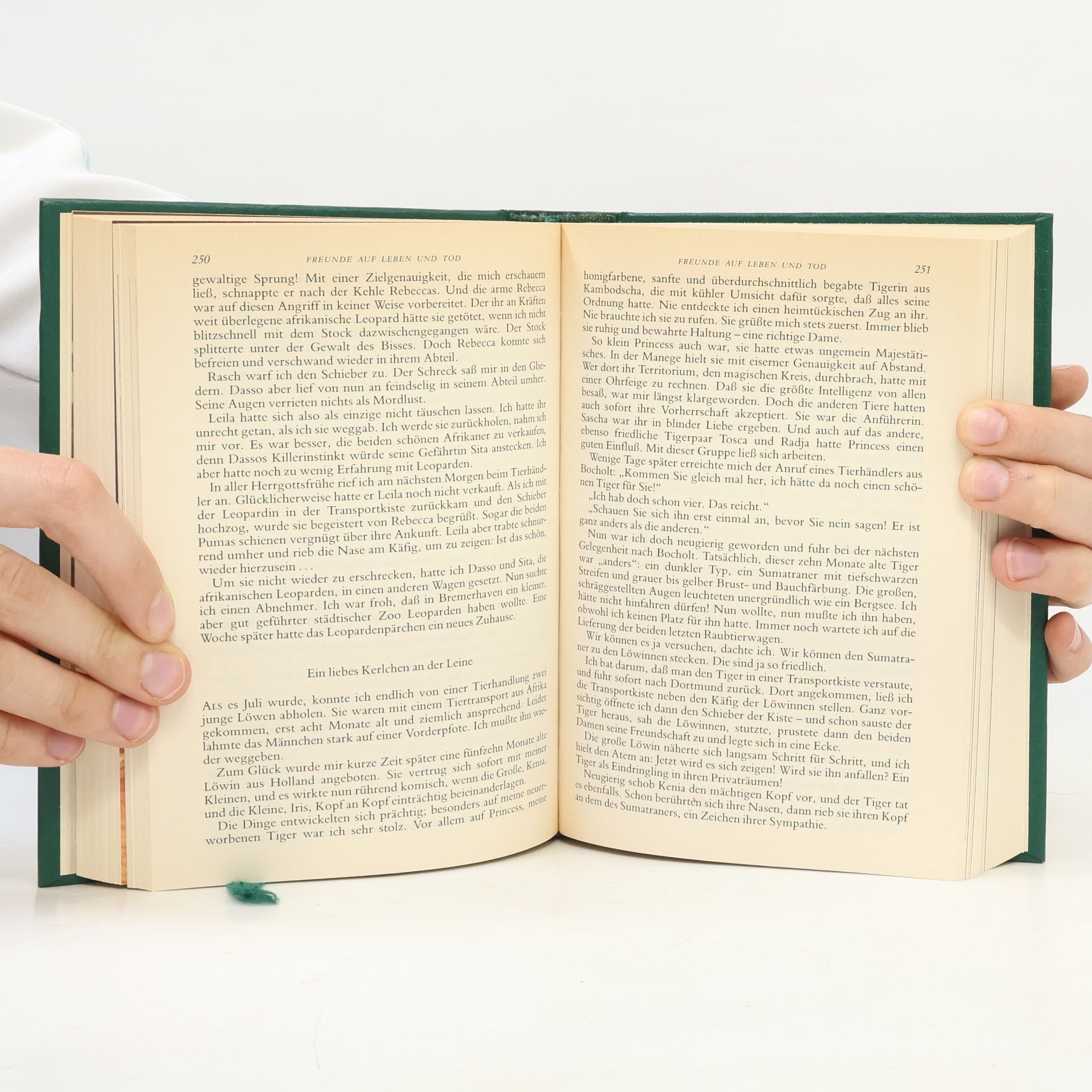 Tom Keene Reader's Digest Auswahlbücher. Das Omaha-Projekt, Freunde auf Leben und Tod, Blumen im Fluss, Aufzeichnungen eines Unsichtbaren