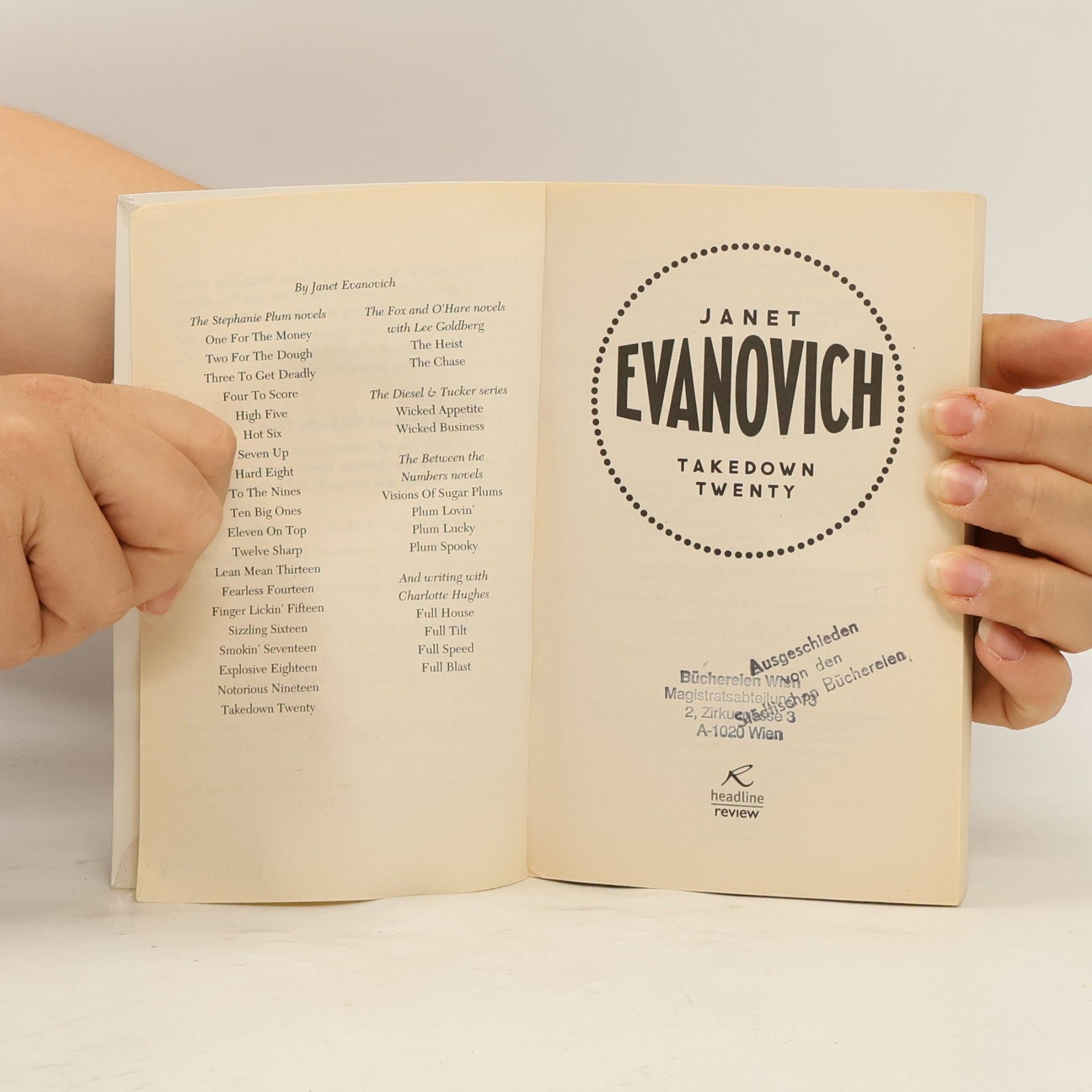 Janet Evanovich Takedown Twenty