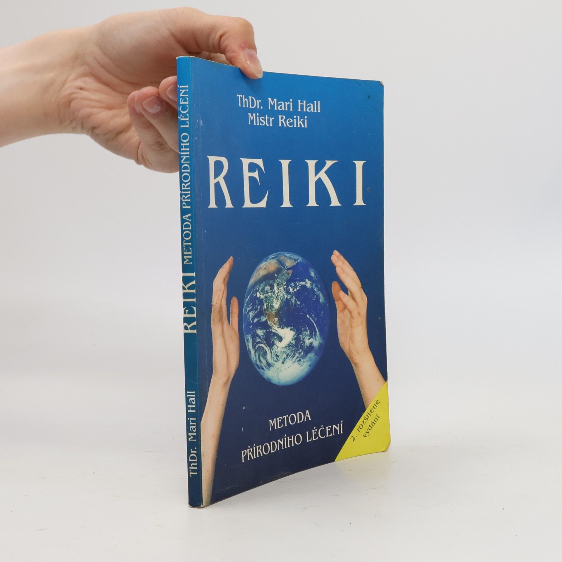 Mari Hall Reiki