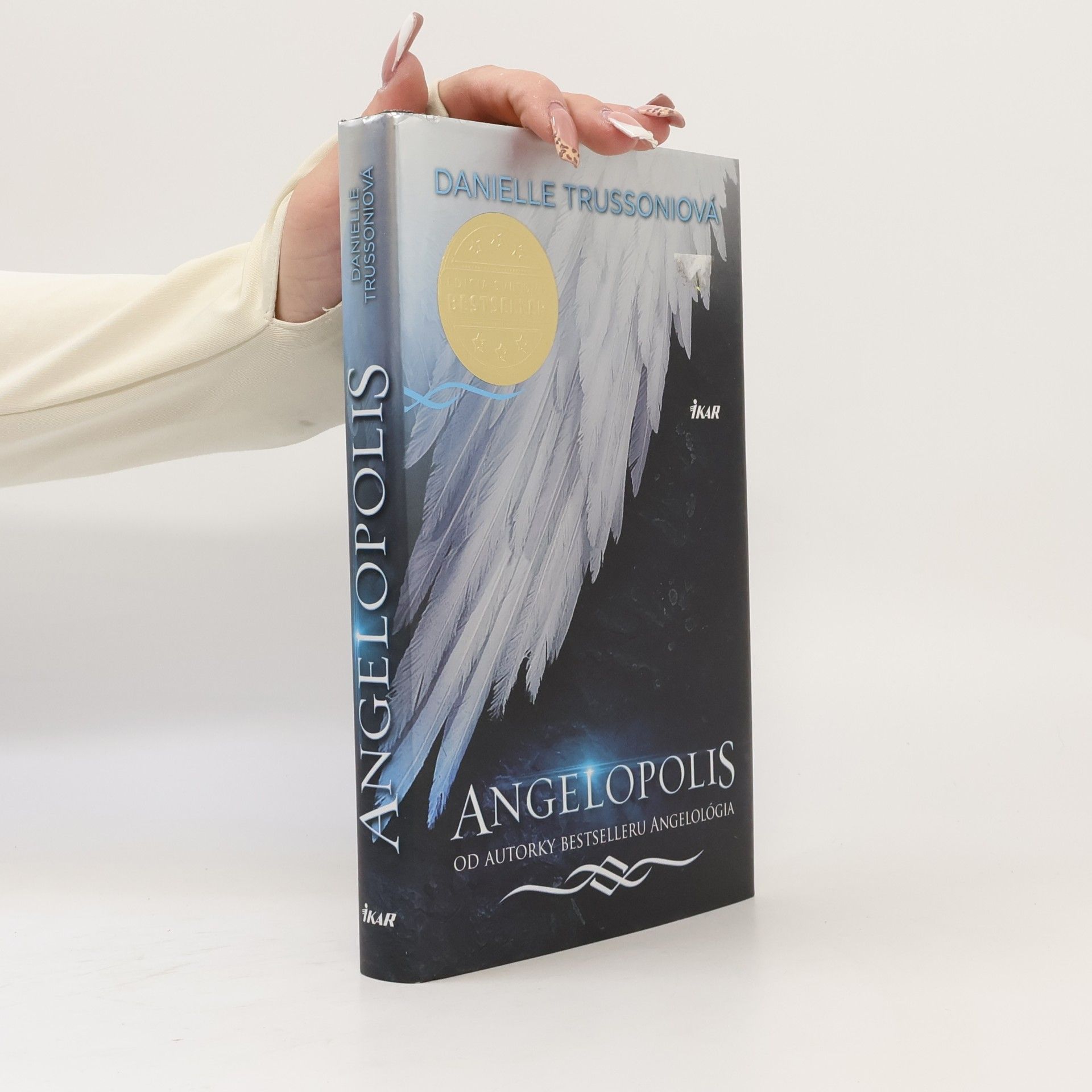Danielle Trussoni Angelopolis