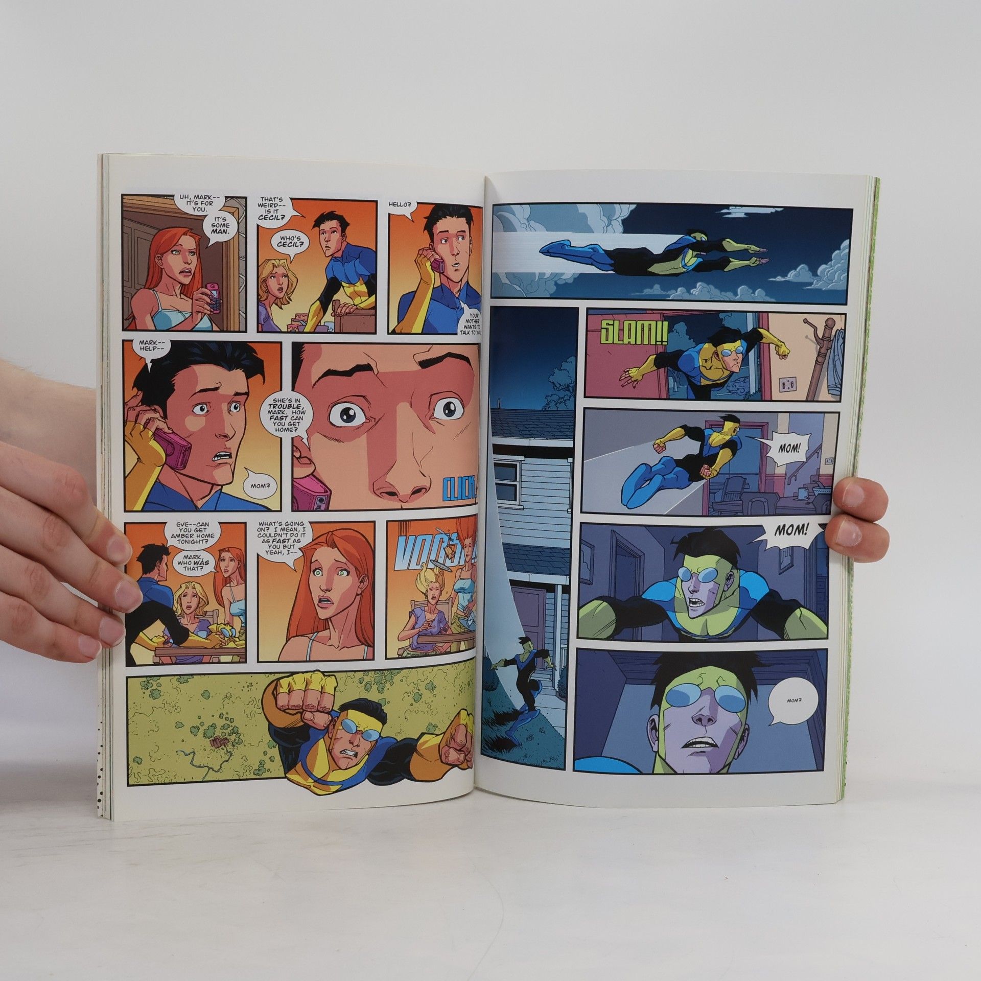 Robert Kirkman Invincible Volume 7: Three's Company