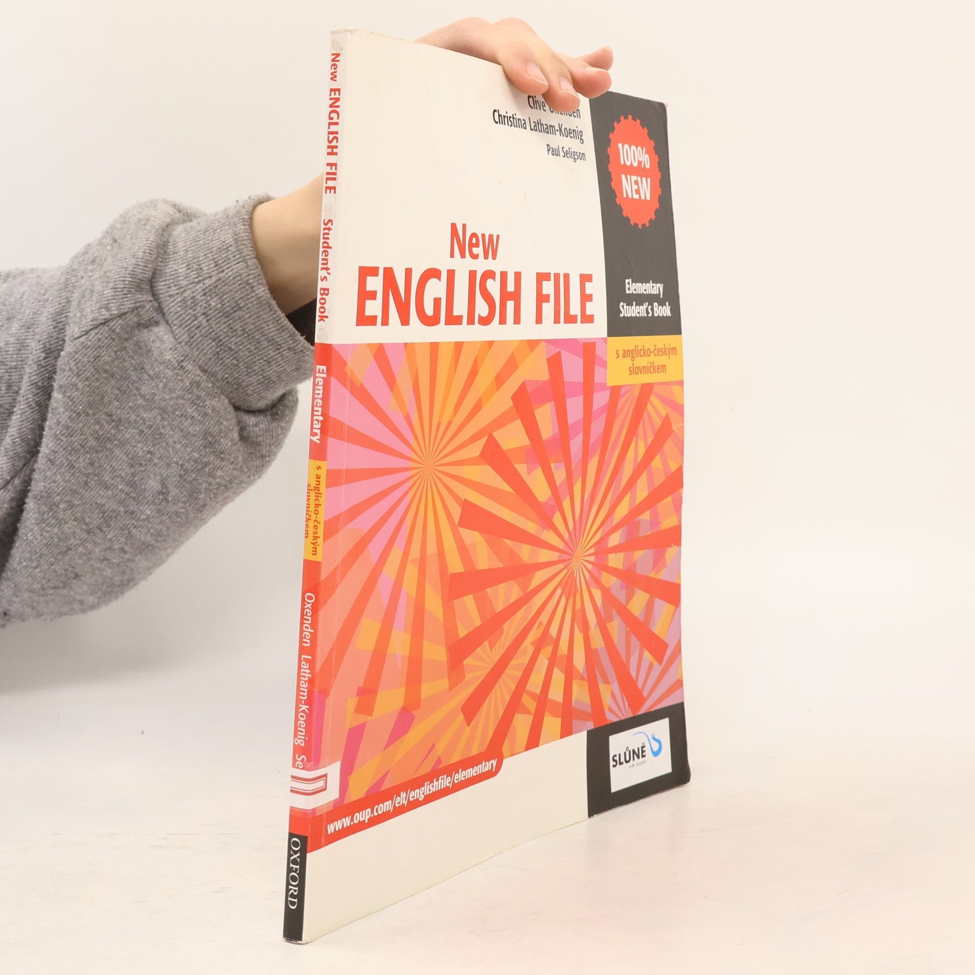 Clive Oxenden New English file. Elementary : student's book