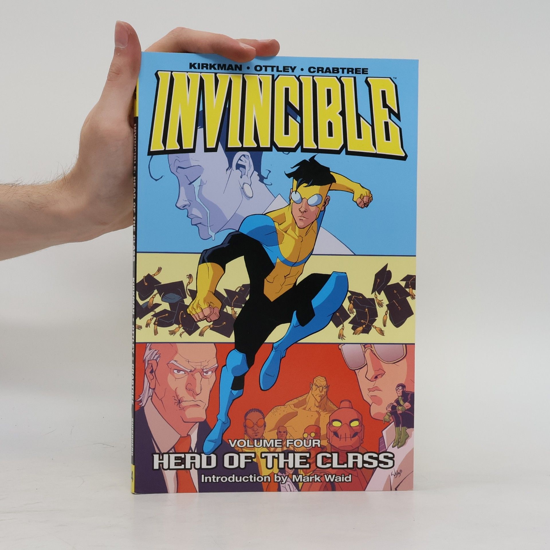 Robert Kirkman Invincible - 4: Head of the Class