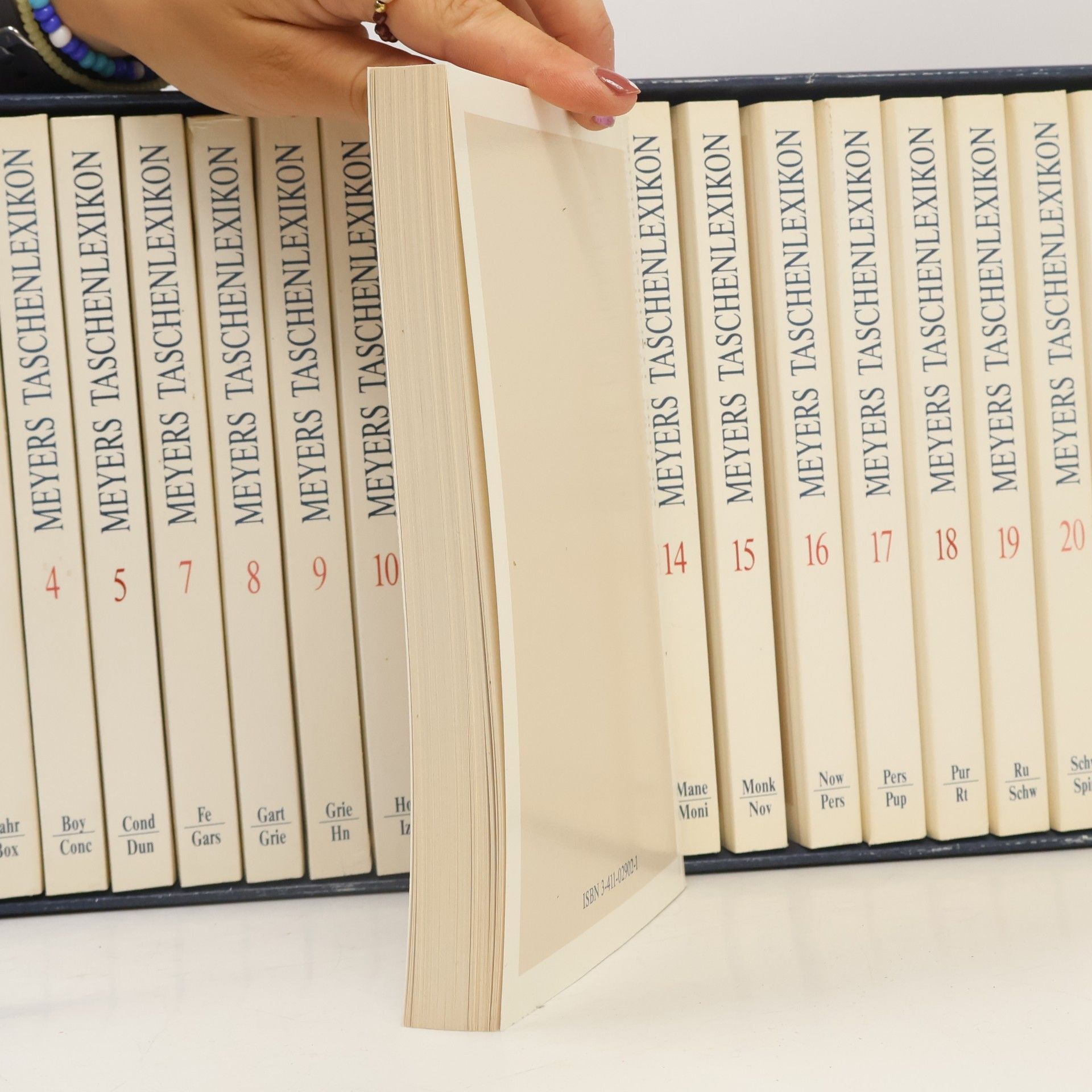 Werner Digel Meyers grosses Taschen-Lexikon