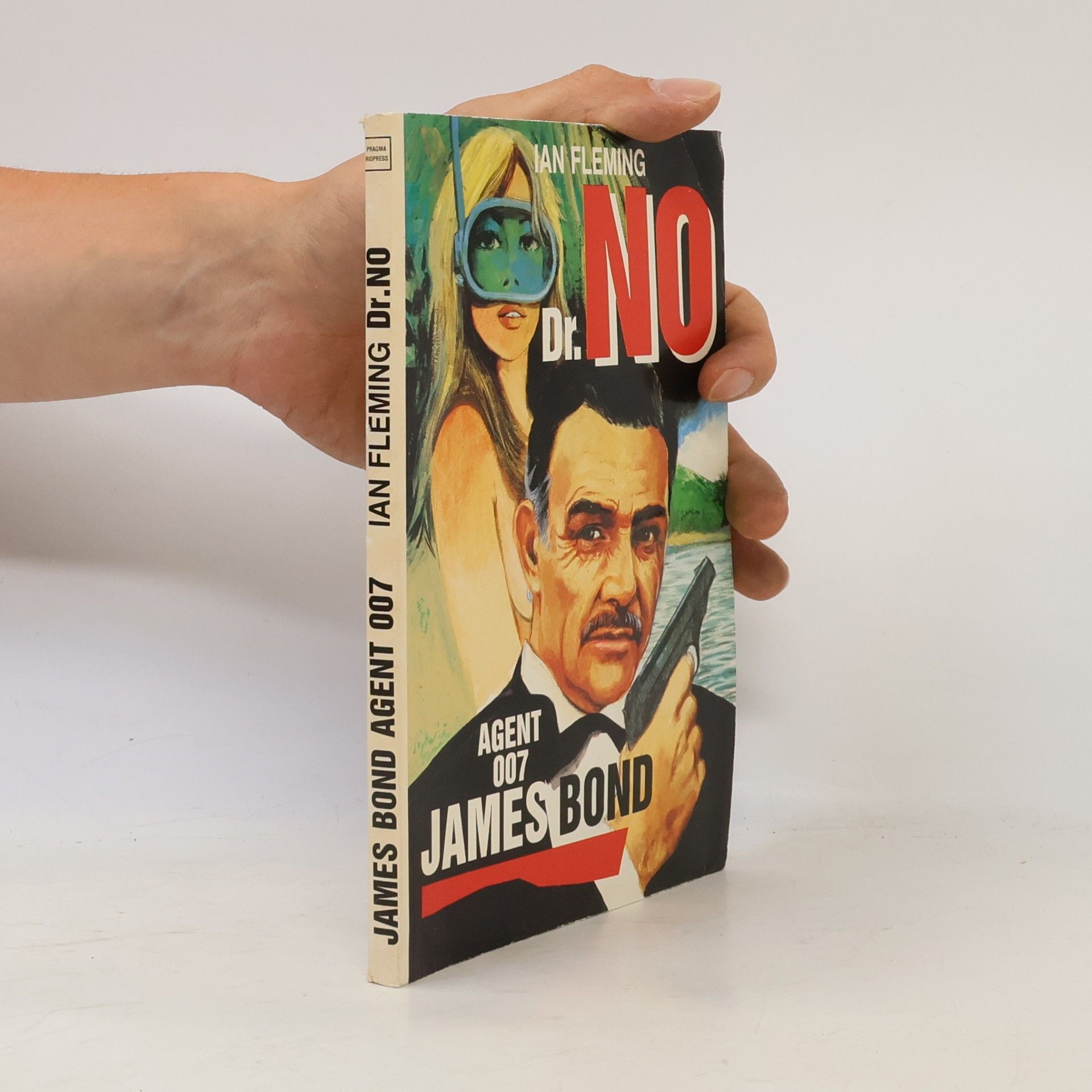 Ian Fleming Dr. No. James Bond - agent 007