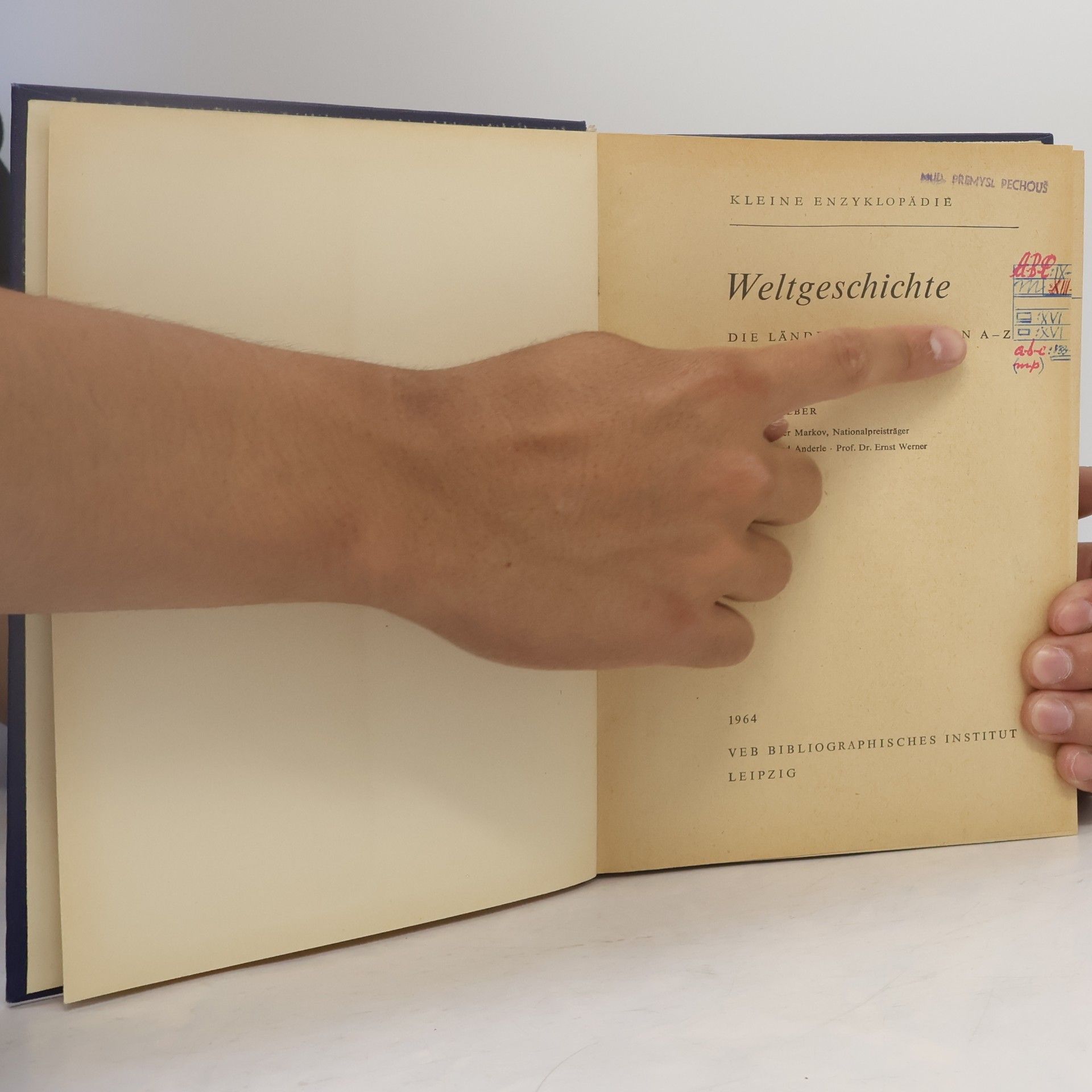 Kolektiv autorů Kleine Enzyklopädie - Weltgeschichte