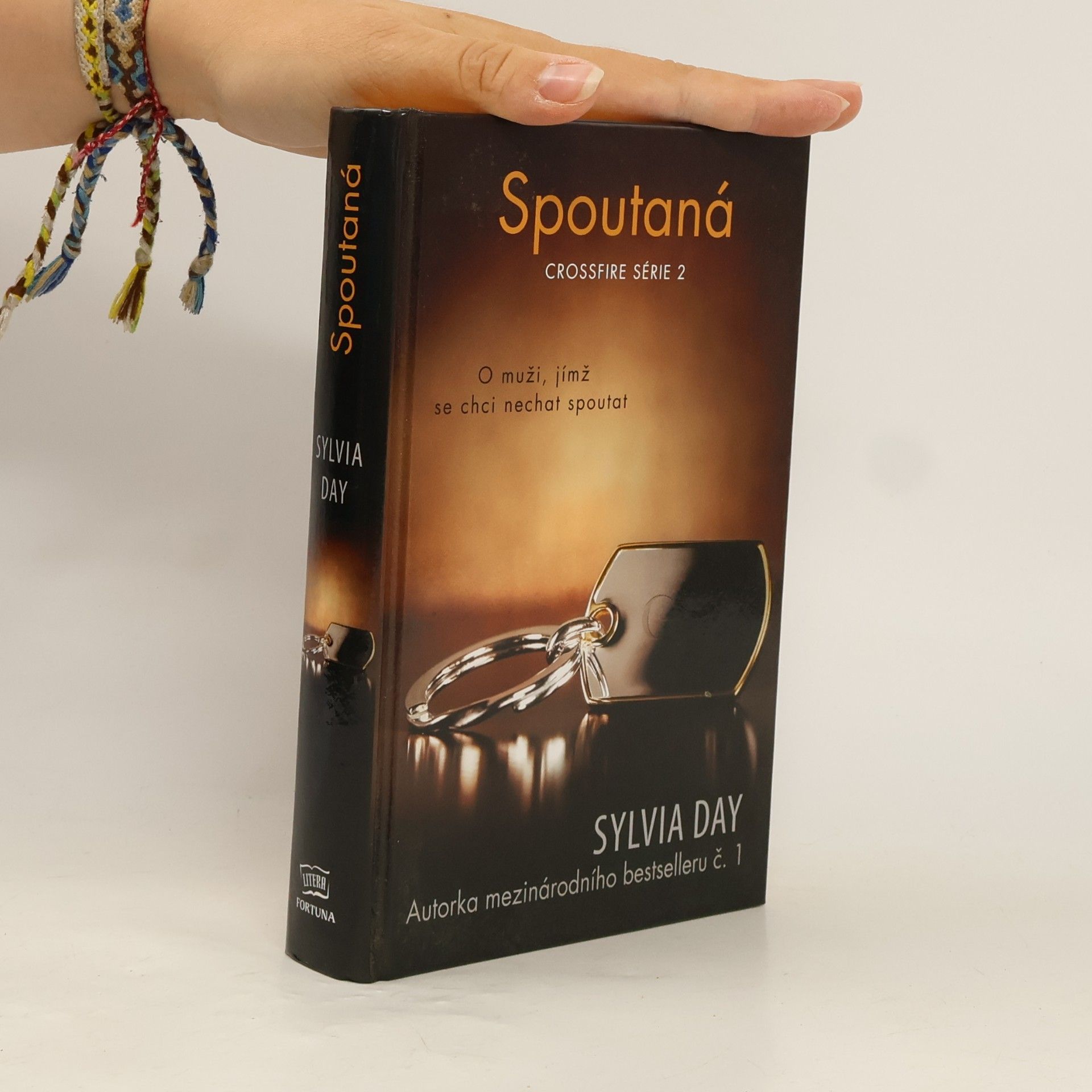 Sylvia Day Spoutaná