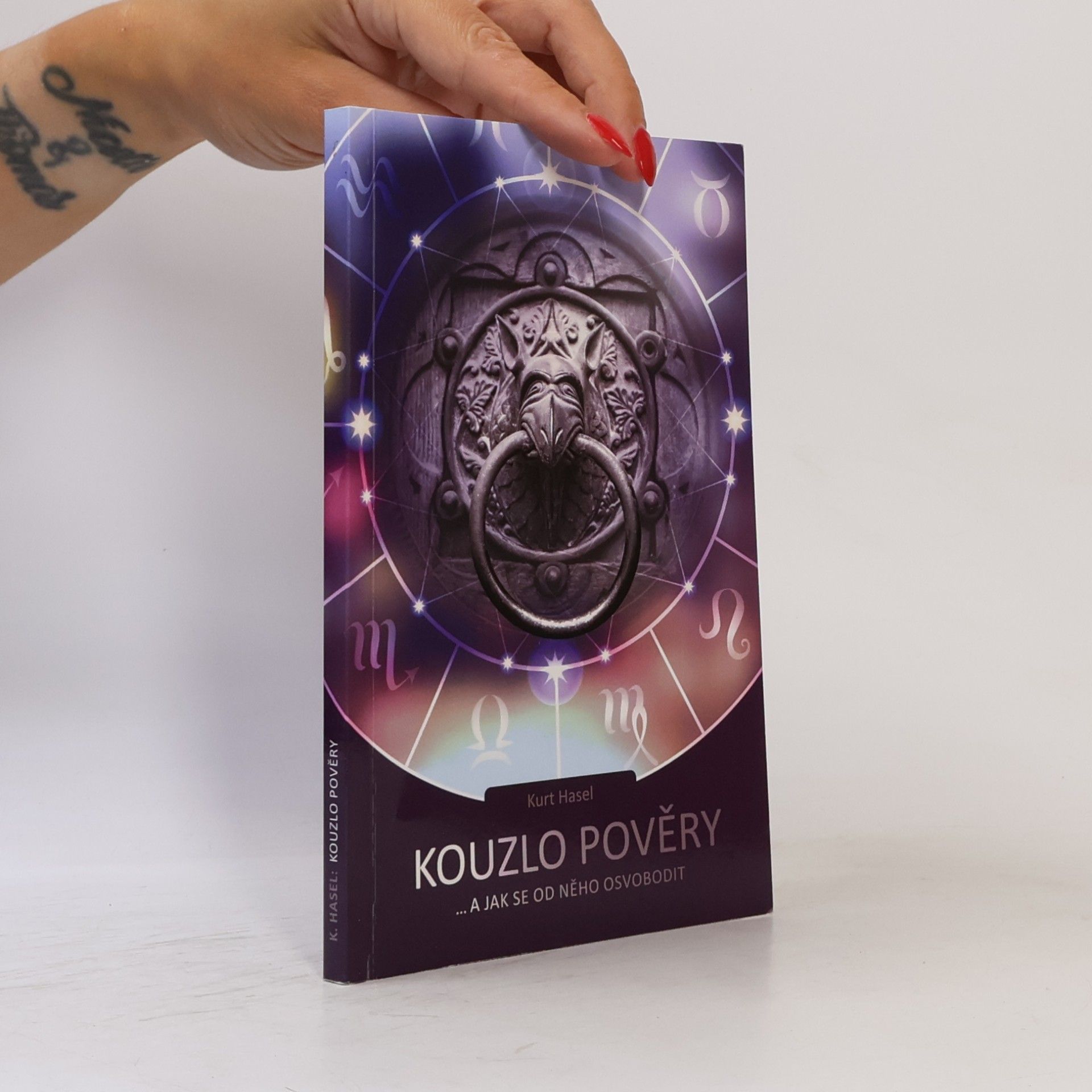 Kurt Hasel Kouzlo pověry