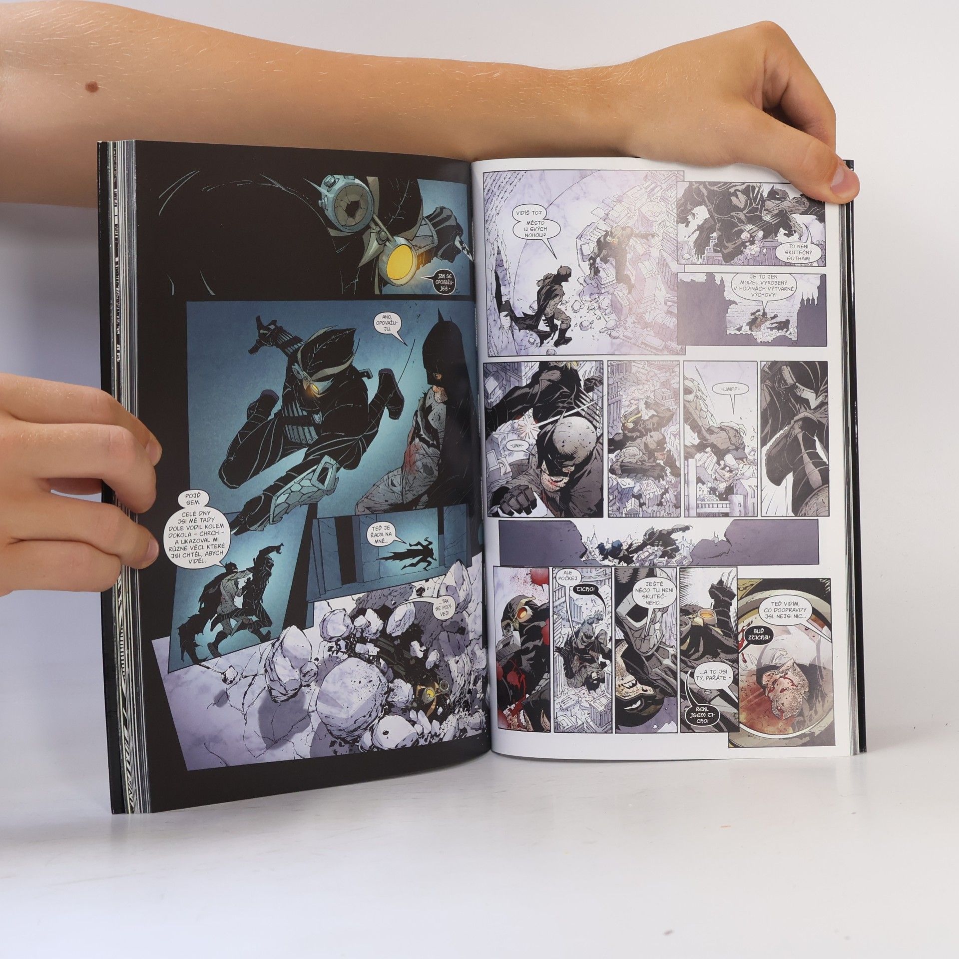 Scott Snyder Batman: Soví tribunál