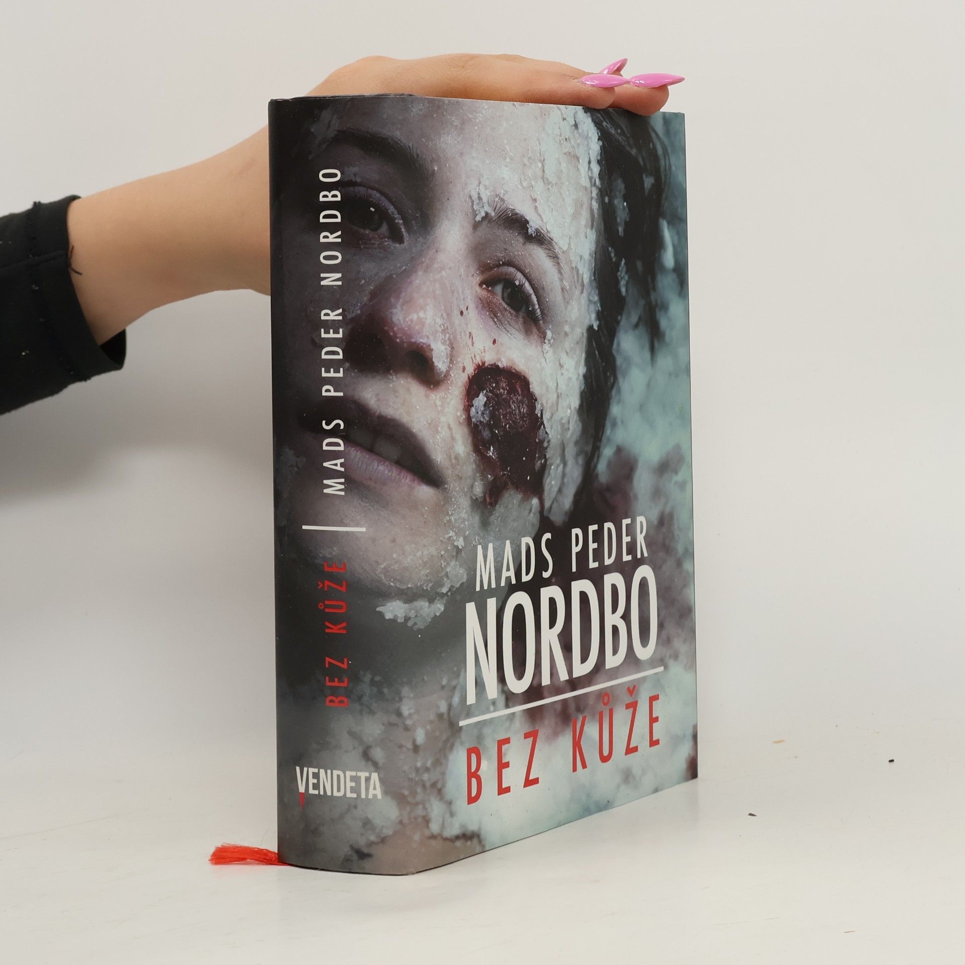 Mads Peder Nordbo Bez kůže