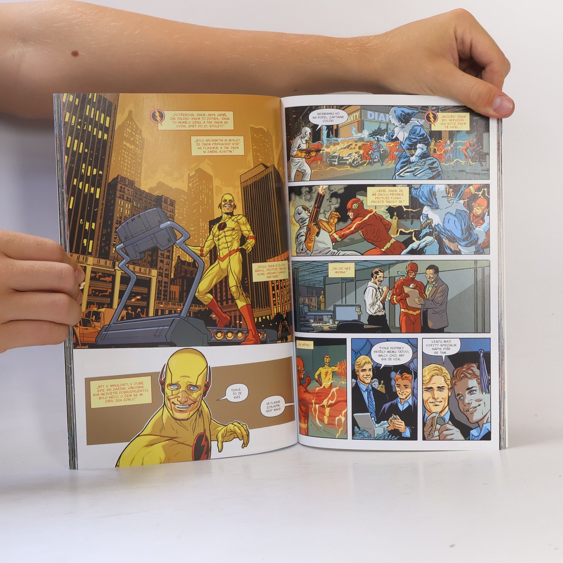 Joshua Williamson Flash 4: Bezhlavý úprk
