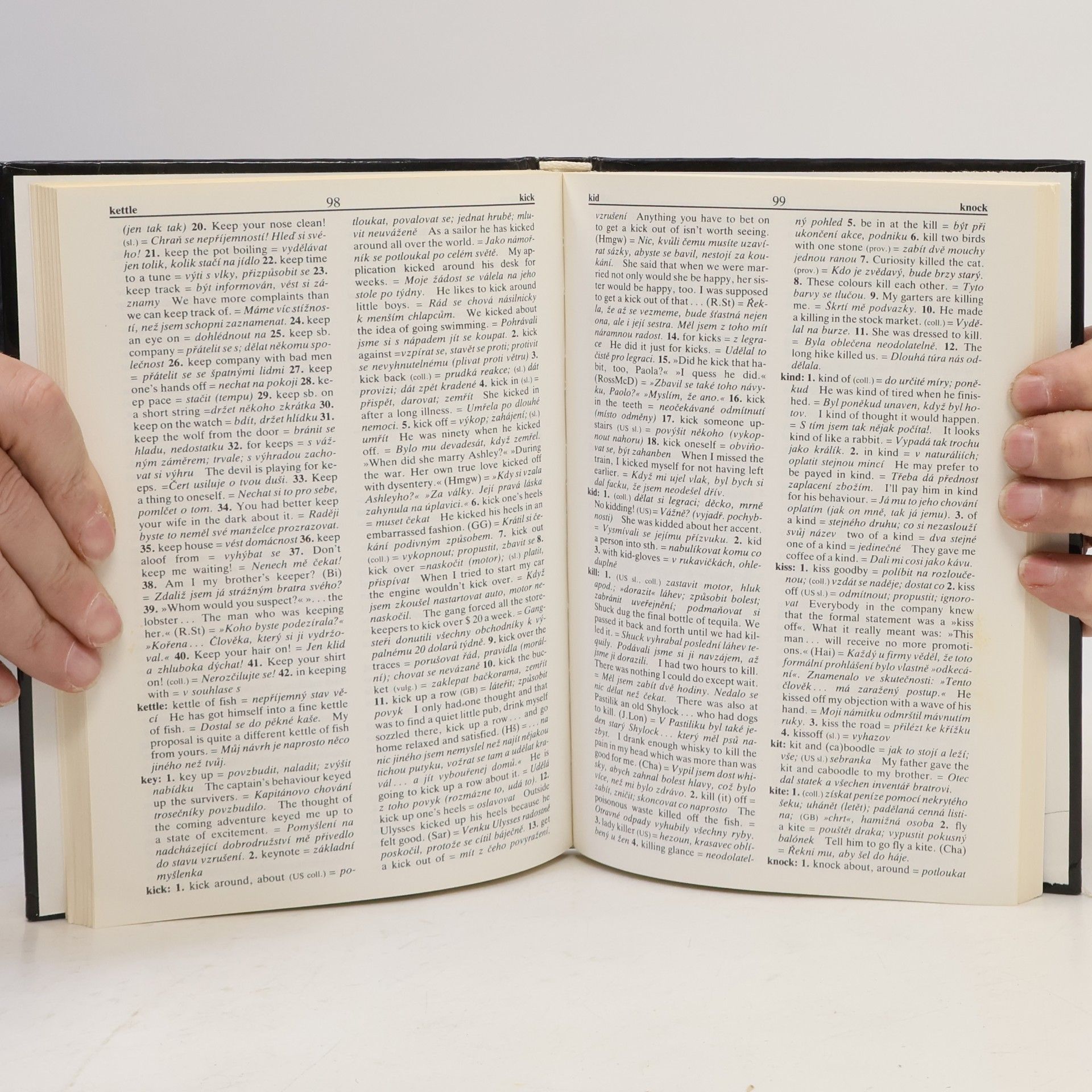Barbora Kroulíková Anglicko-český slovník idiomů. English-Czech Dictionary of Idioms