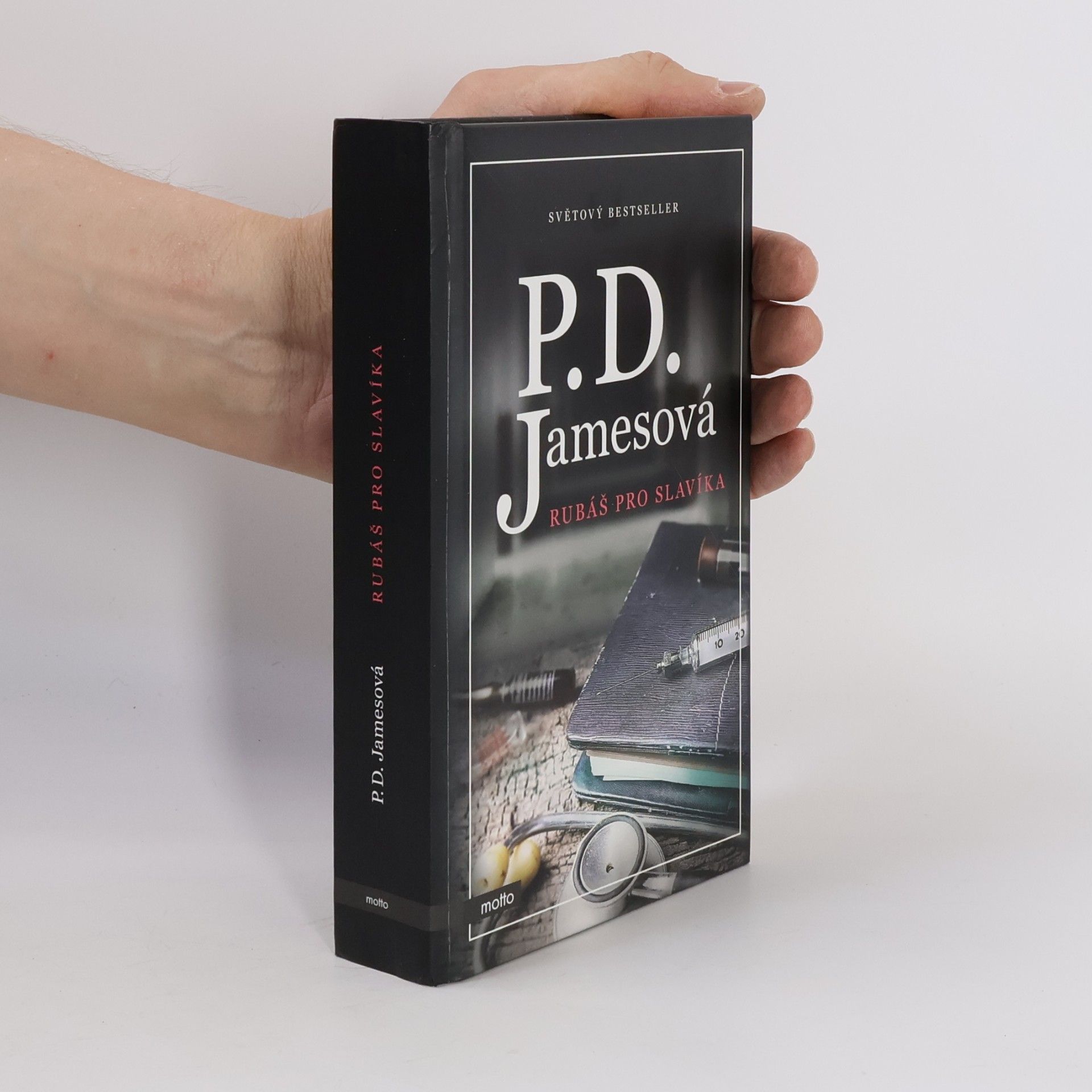 Phyllis Dorothy James Rubáš pro slavíka