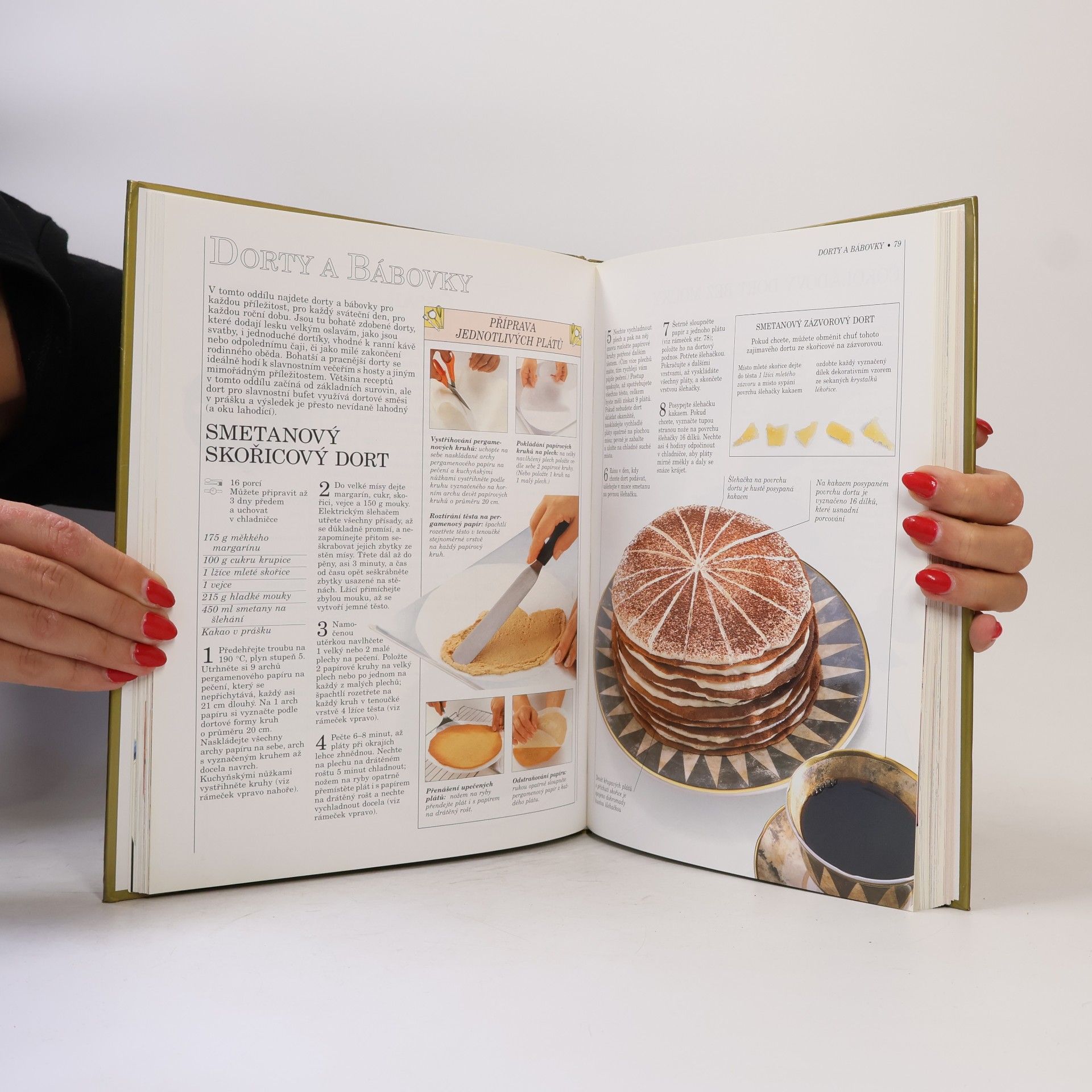 Mary Berry Dezerty a cukroví