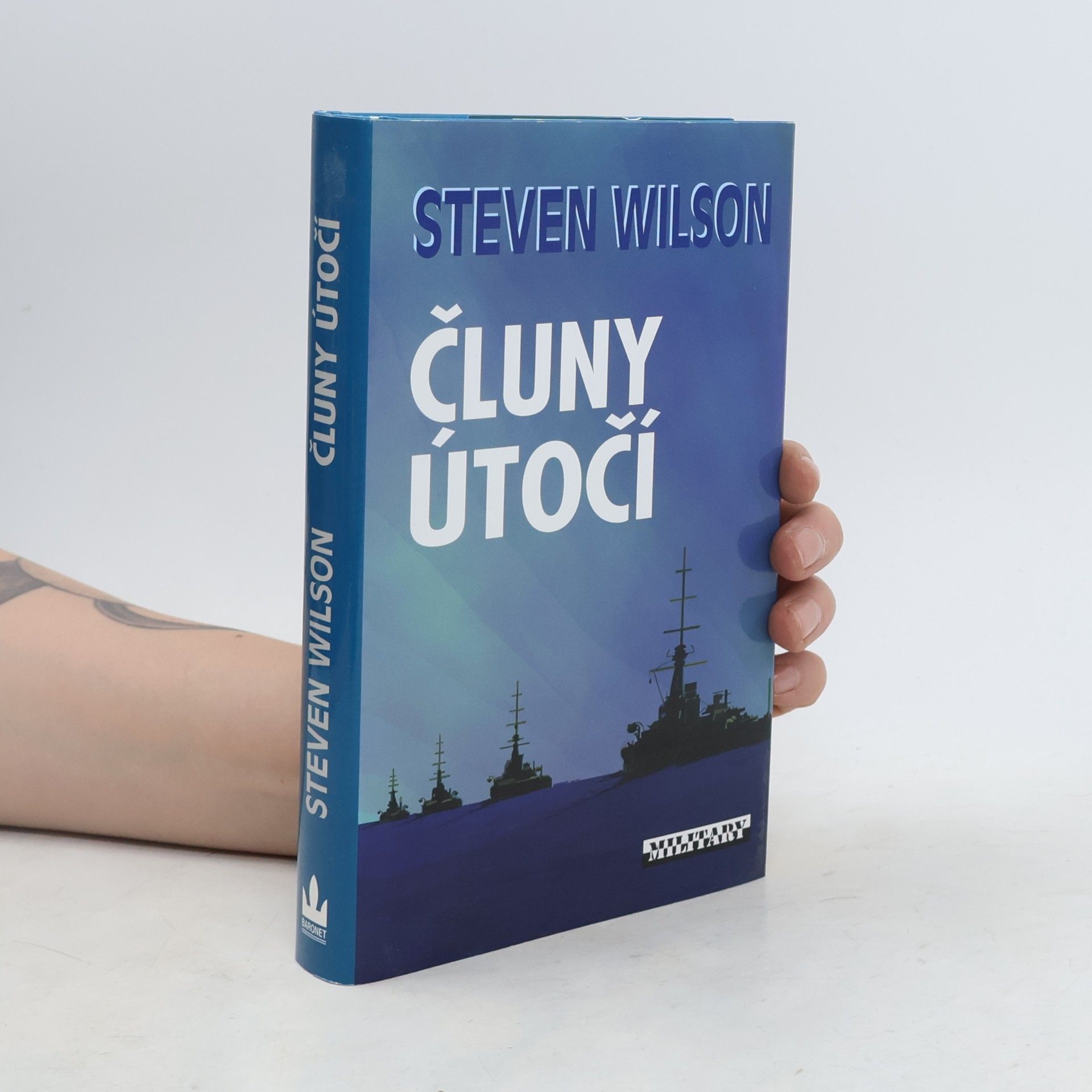 Steven Wilson Čluny útočí