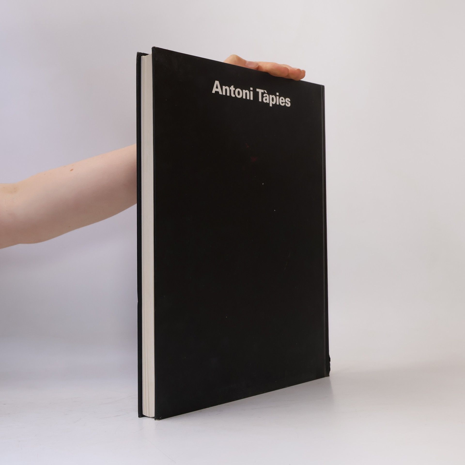 Thomas M. Messer Antoni Tàpies: Eine Retrospektive