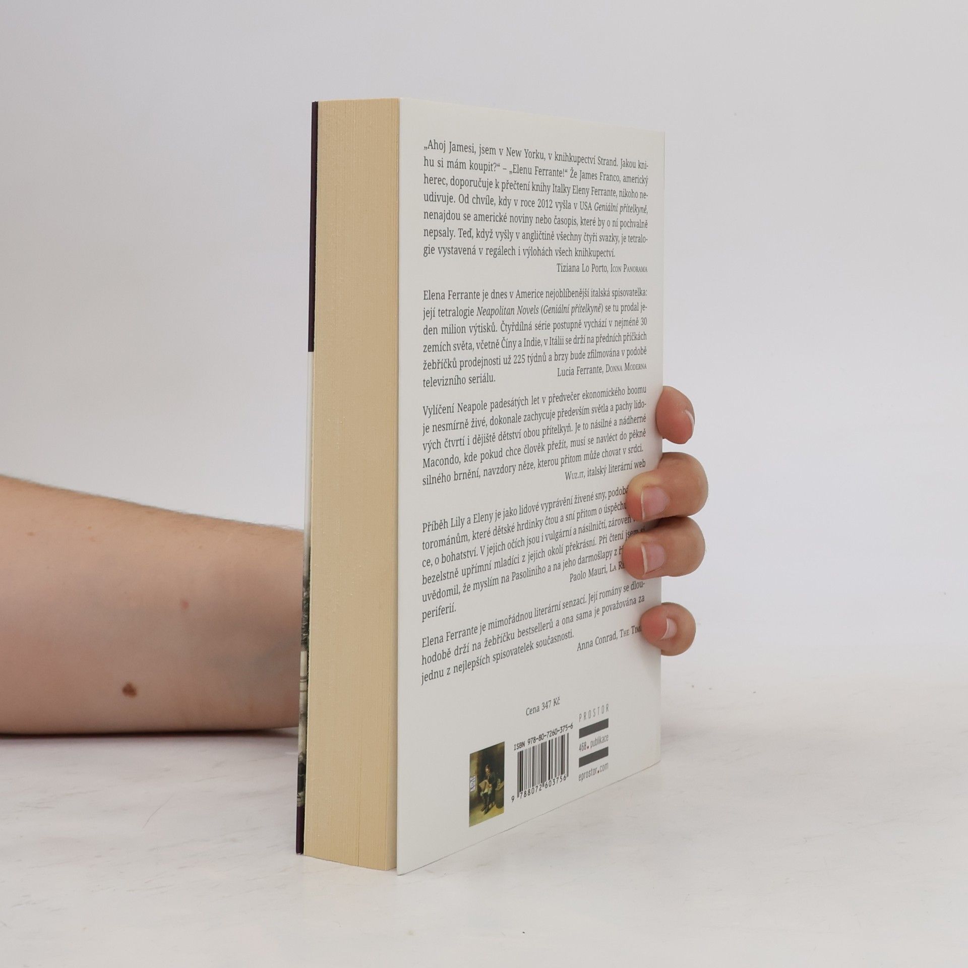 Elena Ferrante Geniální přítelkyně 1. Dětství a dospívání