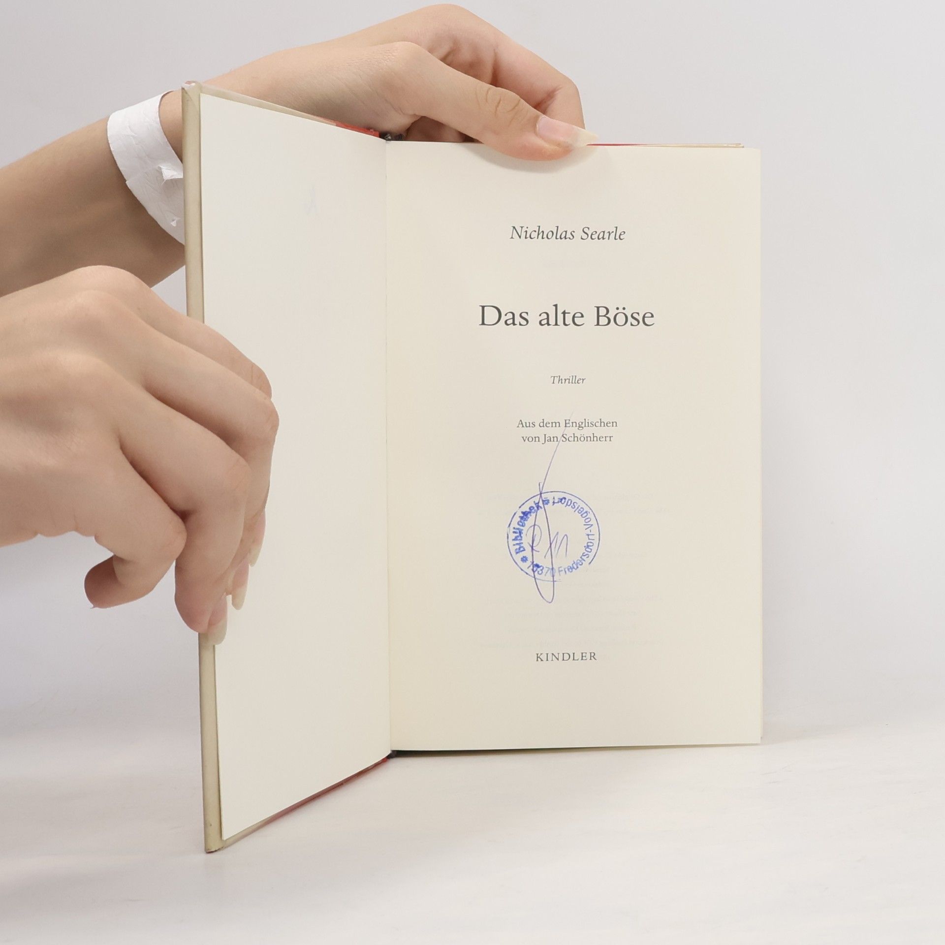 Nicholas Searle Das alte Böse