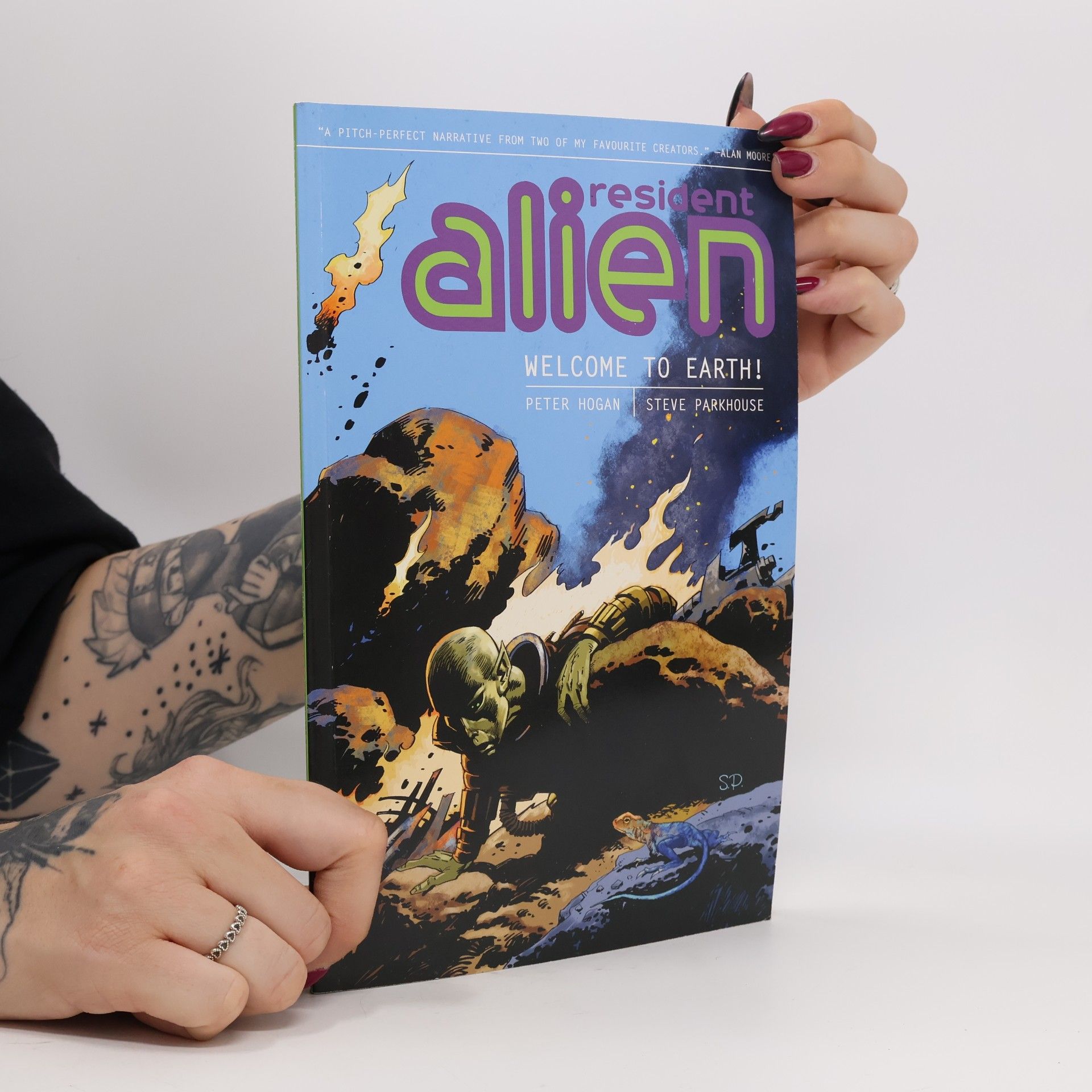 Claude Barrabes Resident Alien Volume 1: Welcome To Earth!