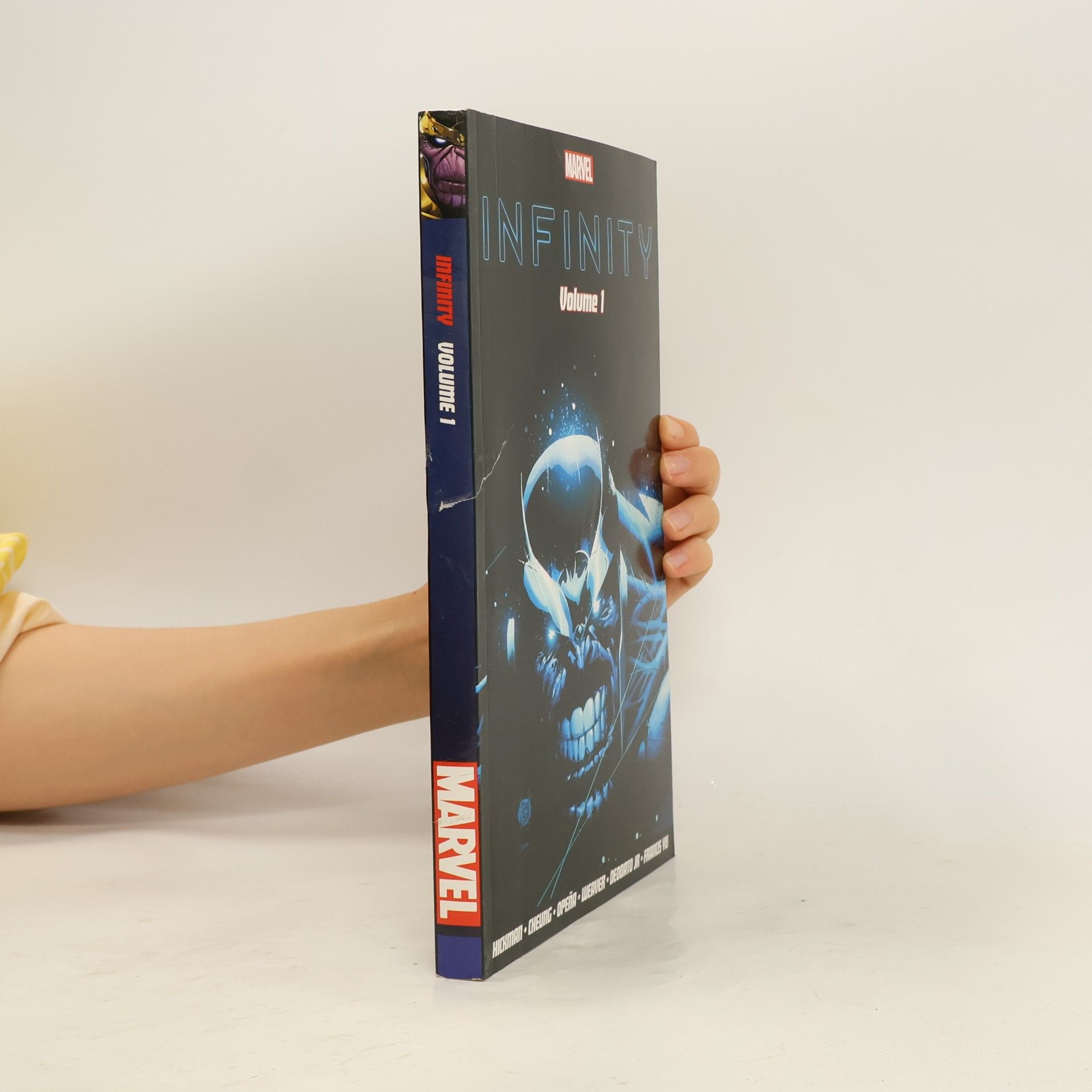 Jonathan Hickman Infinity Volume 1