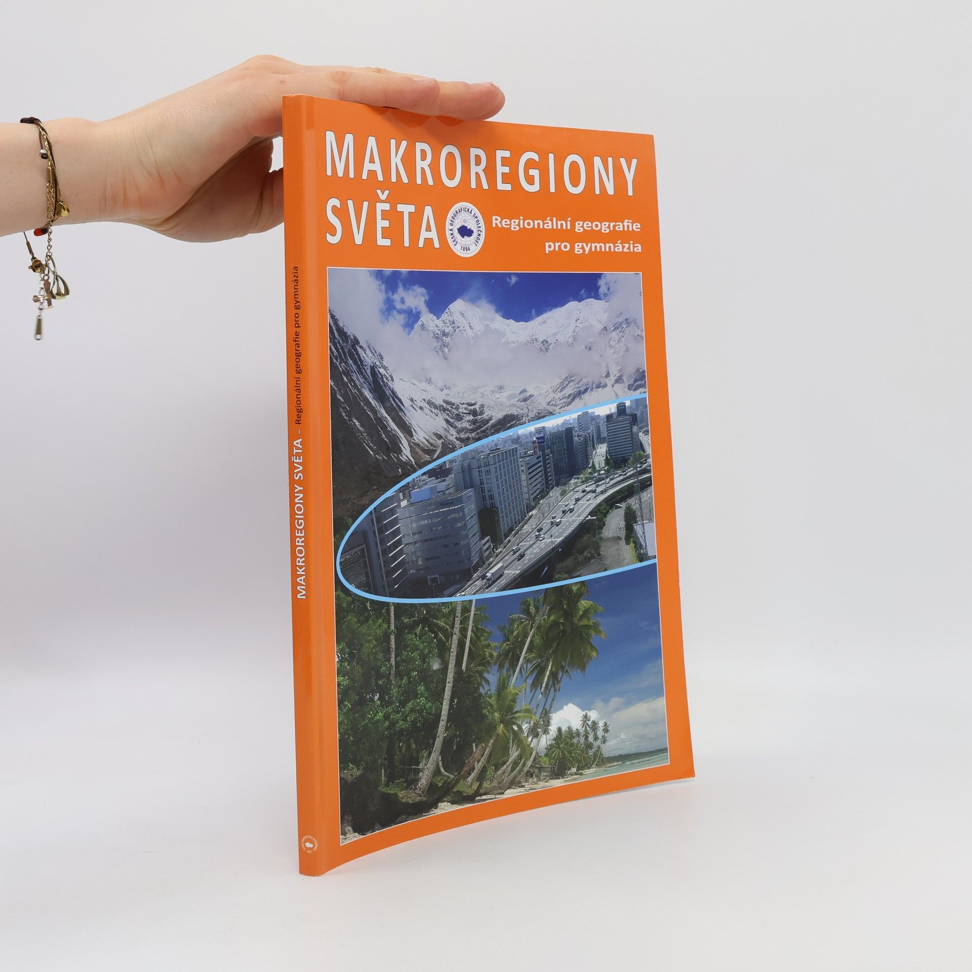 Ivan Bičík Makroregiony světa: regionální geografie pro gymnázia